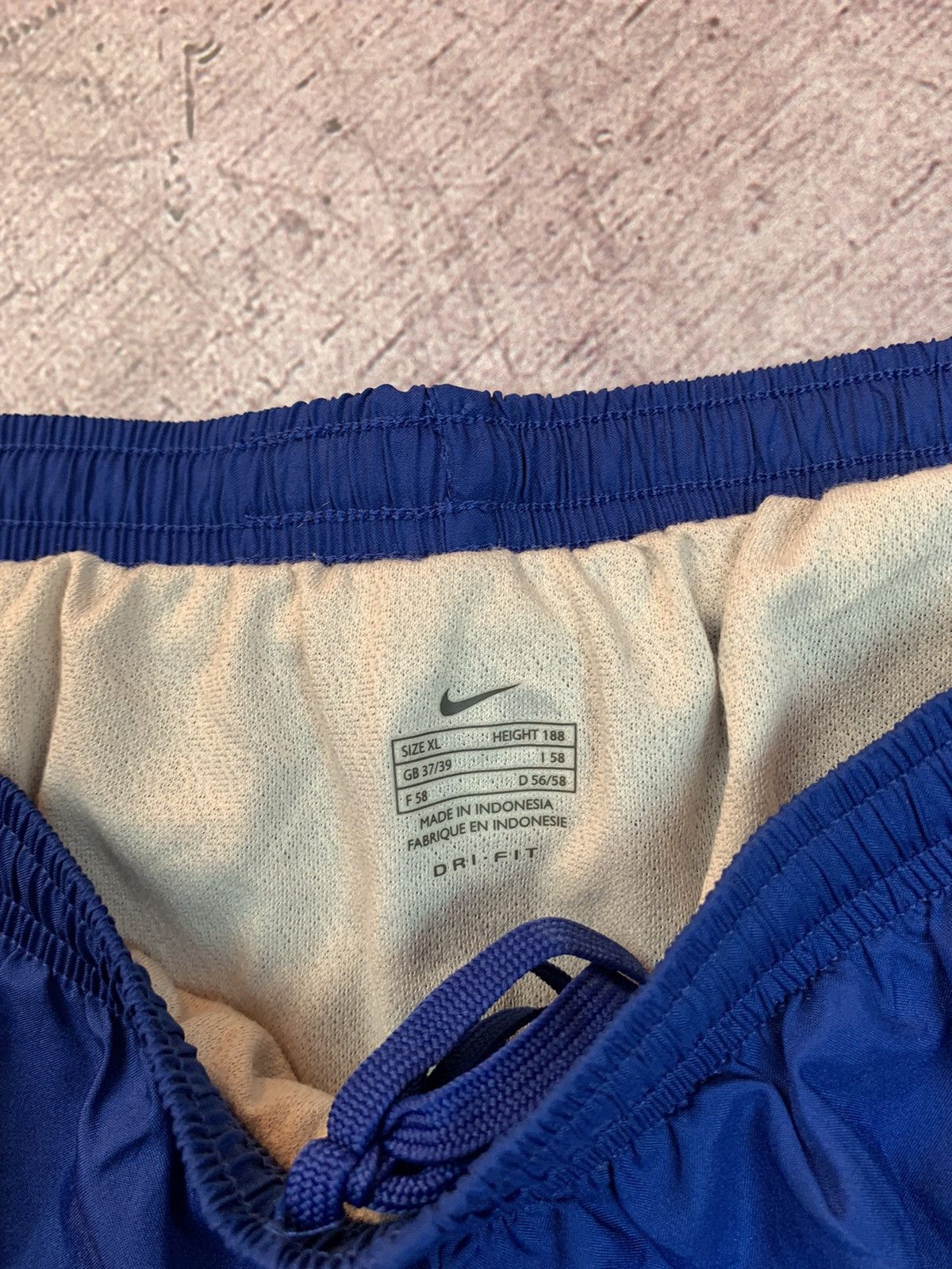 Nike × Vintage Vintage Nike Y2K Hype Running Mens Shorts Size US 36 / EU 52 - 4 Thumbnail