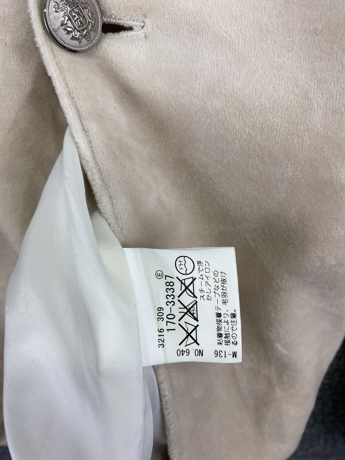 Takeo Kikuchi Vintage Takeo Kikuchi Designer Velvet Blazer Coats Jacket Size XS / US 0-2 / IT 36-38 - 6 Thumbnail