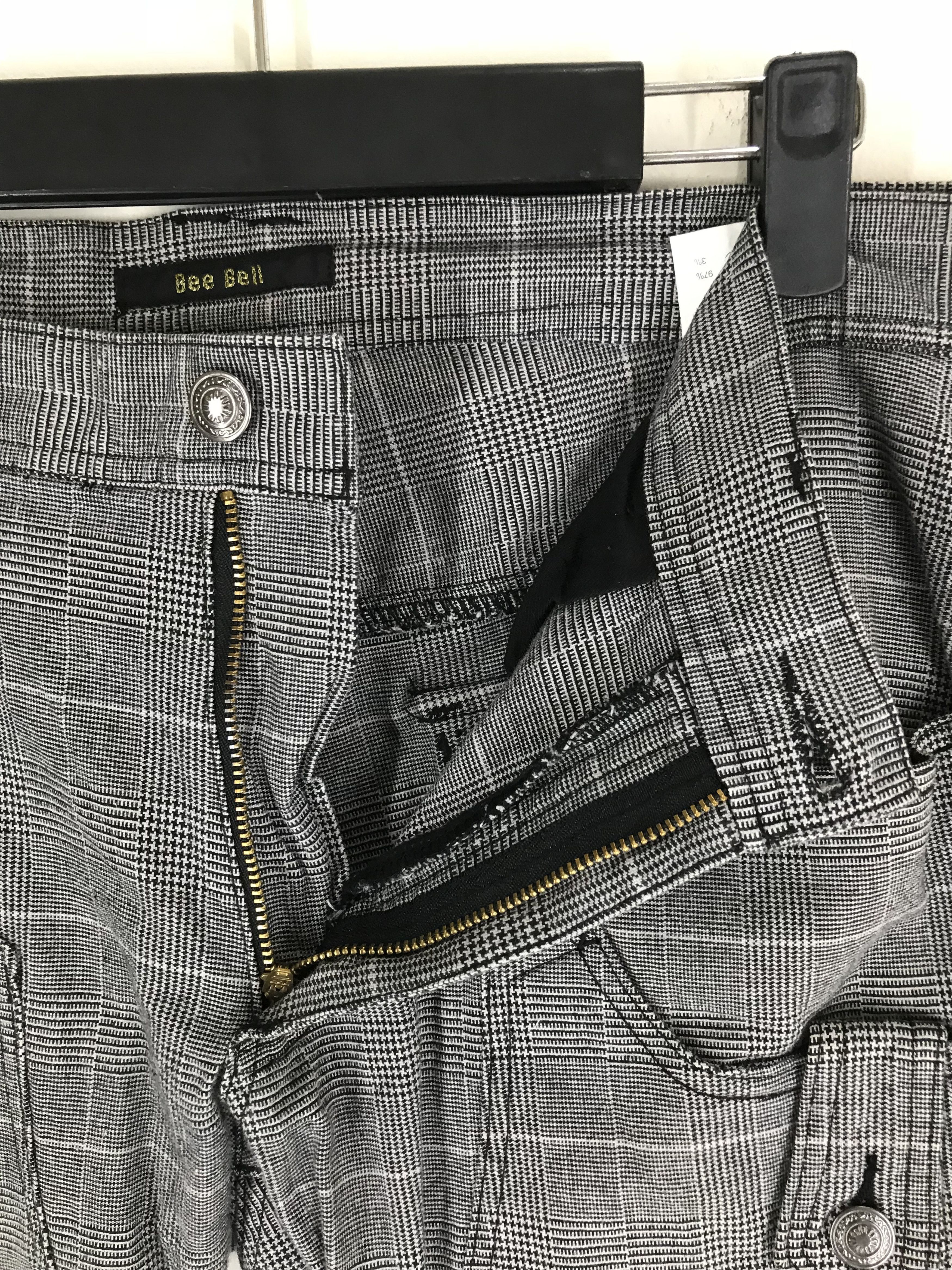 Japanese Brand Japanese Brand Designer Multi Pocket Tartan Pant Size US 33 - 12 Thumbnail