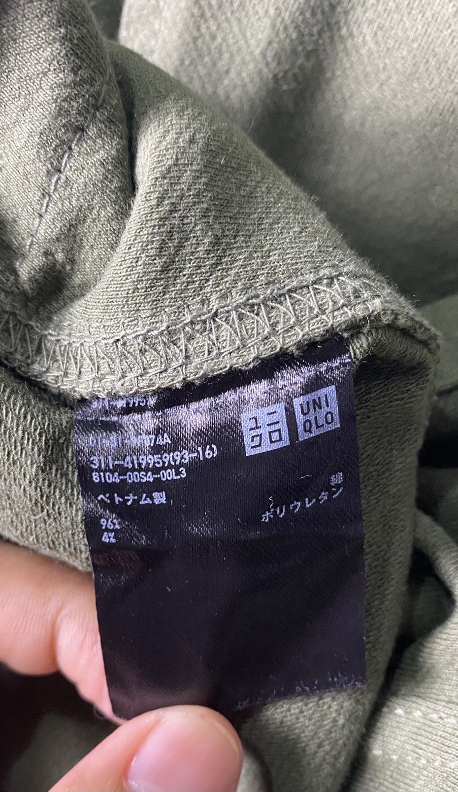 Flannel Vintage Uniqlo Plains Green Army Shirts Button Up Flannel Size US L / EU 52-54 / 3 - 5 Thumbnail
