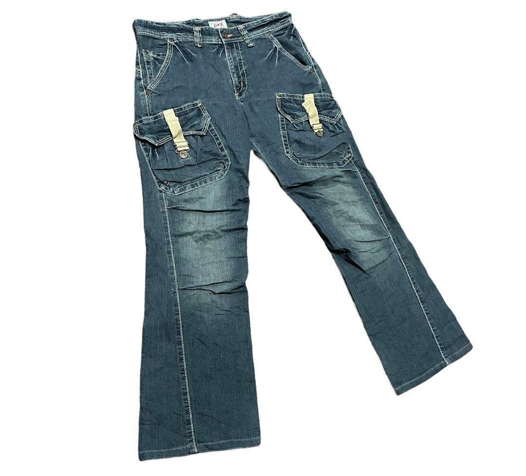 Edwin Edwin Exclusive Vintage 503 Bell Bottom Cargo Pocket Jeans Size US 32 / EU 48 - 4 Thumbnail