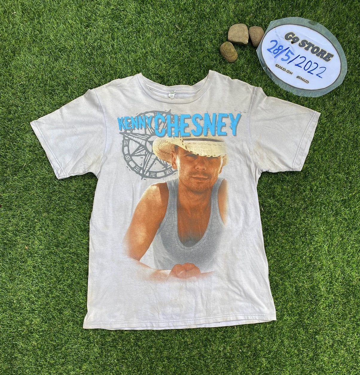 Band Tees SHOOT 🔥 Vintage Y2K Kenny Chesney Tour Tees T Shirts Size US M / EU 48-50 / 2 - 1 Thumbnail
