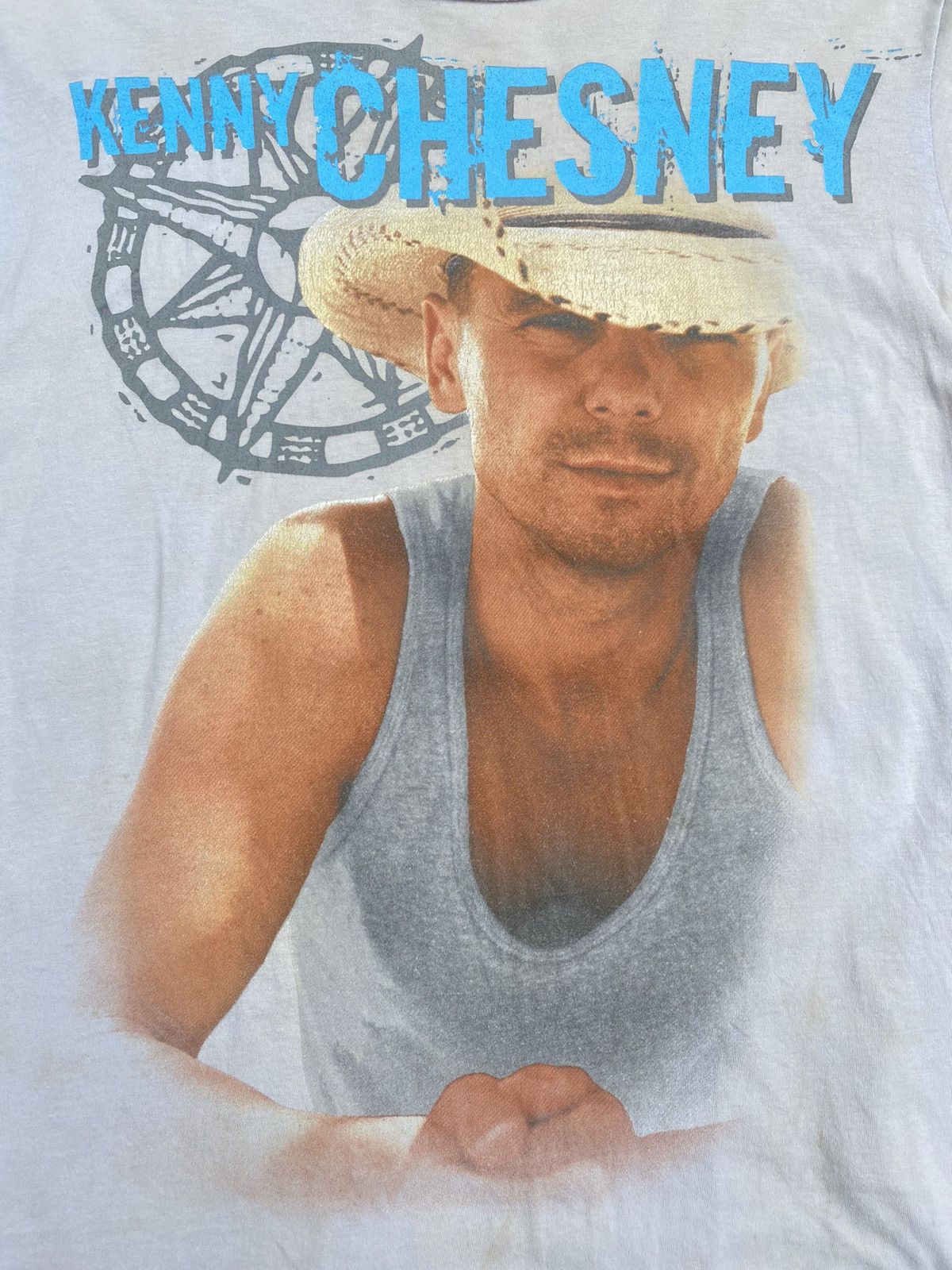 Band Tees SHOOT 🔥 Vintage Y2K Kenny Chesney Tour Tees T Shirts Size US M / EU 48-50 / 2 - 3 Thumbnail