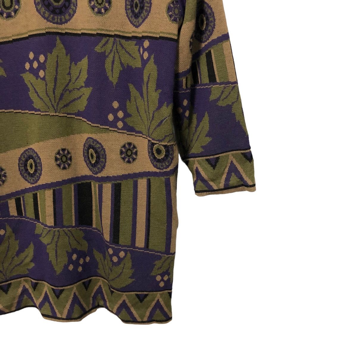 Japanese Brand Vintage Unchicpull Button Ups Full Print Coat Jacket Size US L / EU 52-54 / 3 - 6 Thumbnail