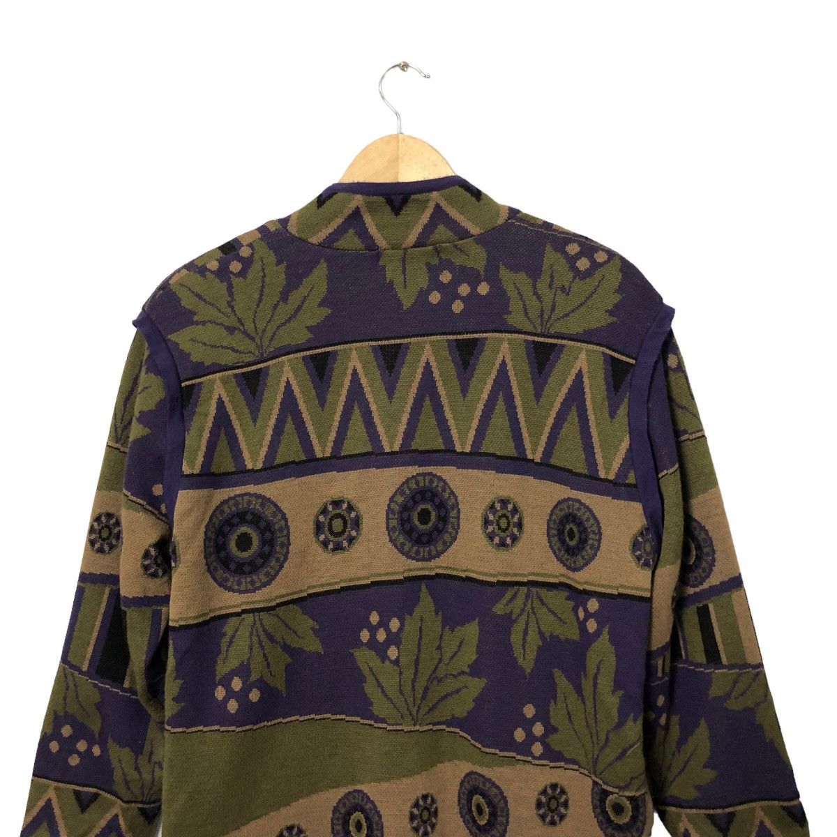 Japanese Brand Vintage Unchicpull Button Ups Full Print Coat Jacket Size US L / EU 52-54 / 3 - 8 Thumbnail