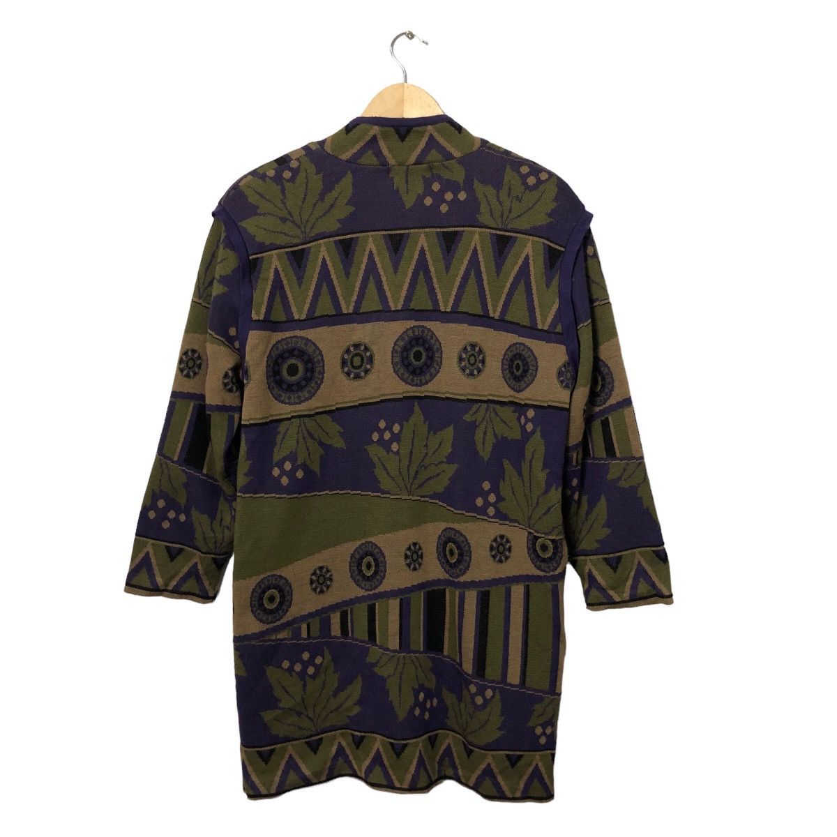 Japanese Brand Vintage Unchicpull Button Ups Full Print Coat Jacket Size US L / EU 52-54 / 3 - 5 Thumbnail