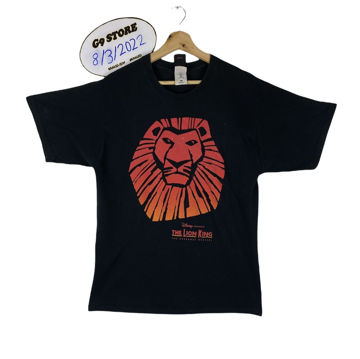 Disney GONE 🔥 Vintage The Lion King Musical Tees T Shirts Size US M / EU 48-50 / 2 - 1 Thumbnail