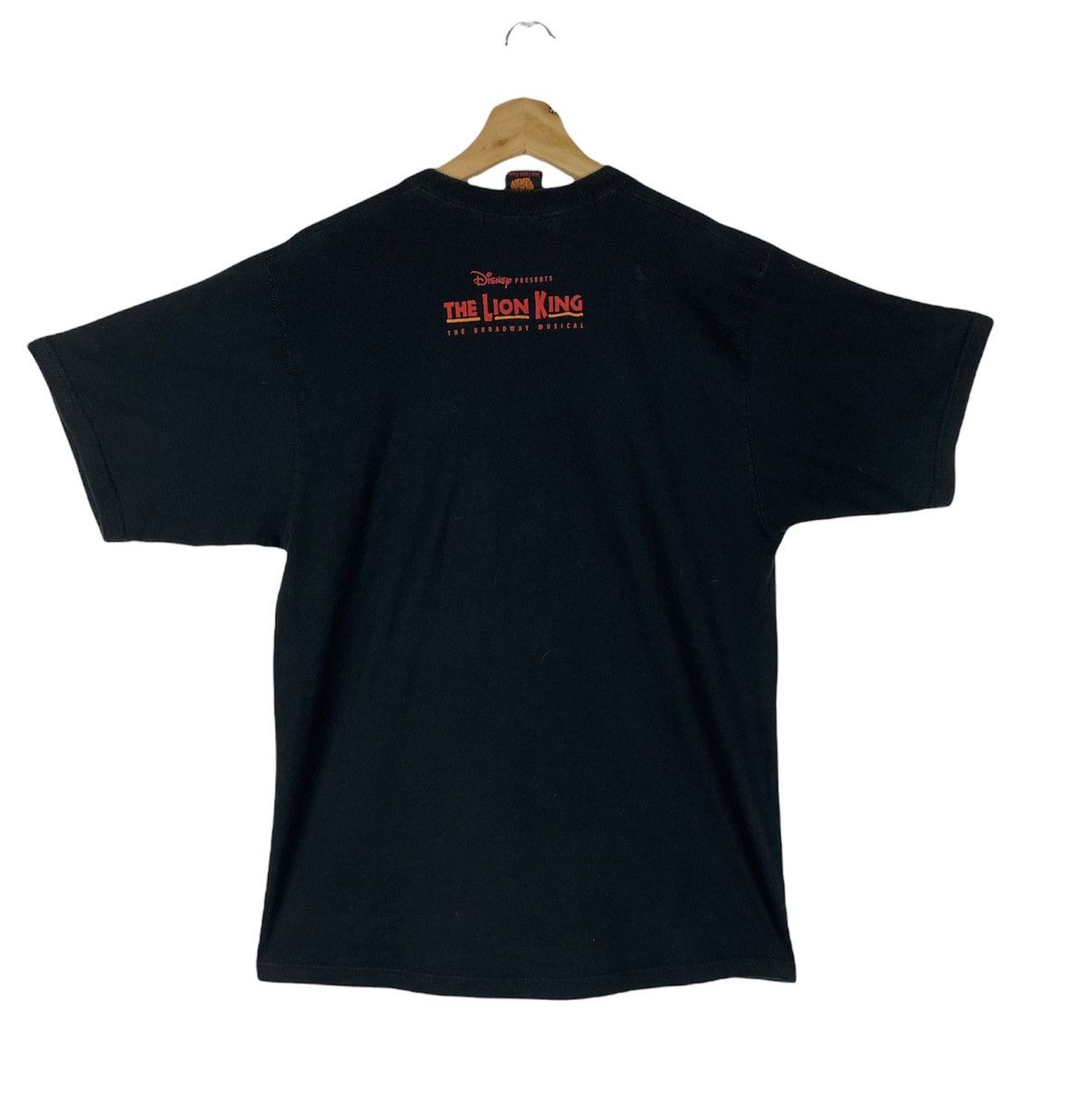 Disney GONE 🔥 Vintage The Lion King Musical Tees T Shirts Size US M / EU 48-50 / 2 - 9 Thumbnail