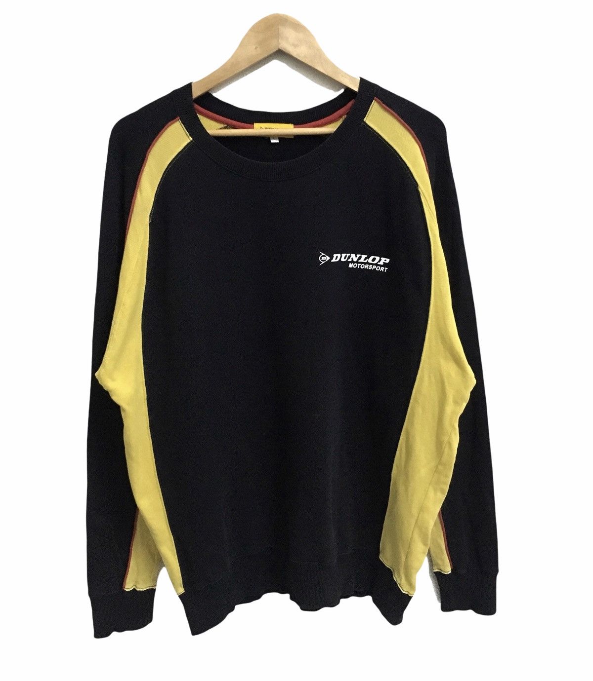 Dunlop × Vintage VINTAGE DUNLOP MOTORSPORT BIG LOGO CREWNECK SWEATSHIRT Size US L / EU 52-54 / 3 - 2 Thumbnail