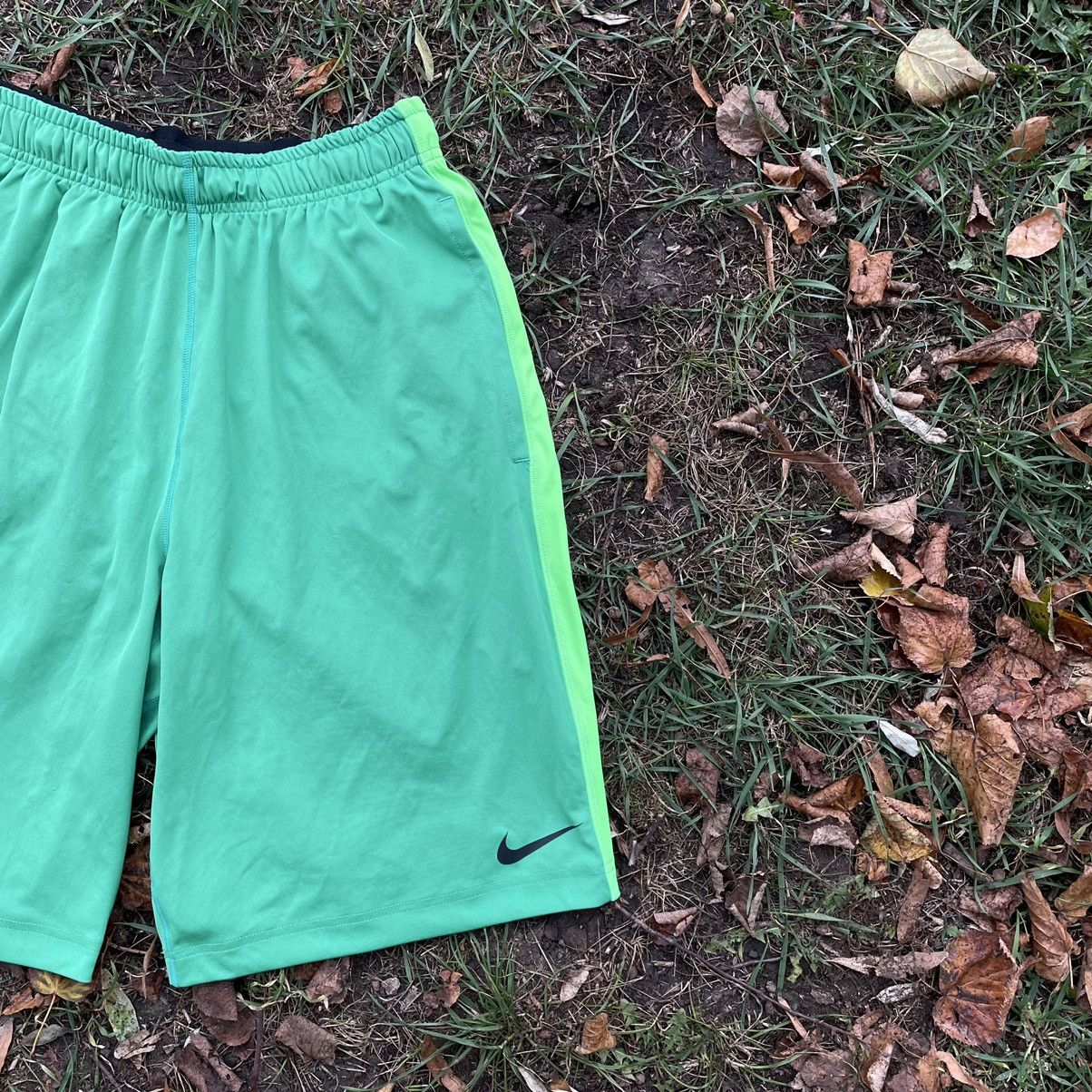Nike Vintage Y2K Drill Nike Swoosh Logo Shorts Streetwear 90s Size US 30 / EU 46 - 2 Thumbnail