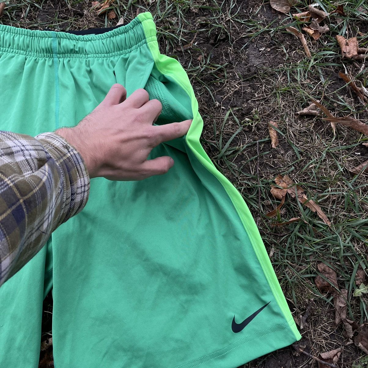 Nike Vintage Y2K Drill Nike Swoosh Logo Shorts Streetwear 90s Size US 30 / EU 46 - 4 Thumbnail