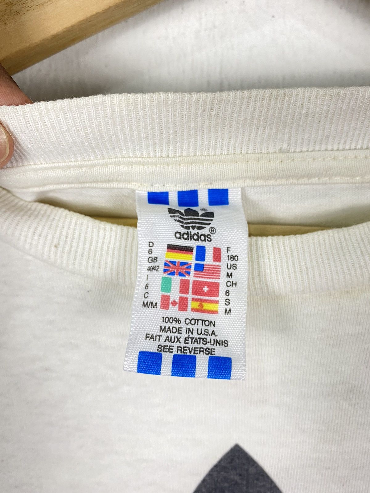 Adidas OFFER 🔥 Vintage Adidas Trefoil Print Mirrors Tee T Shirt Size US M / EU 48-50 / 2 - 5 Thumbnail