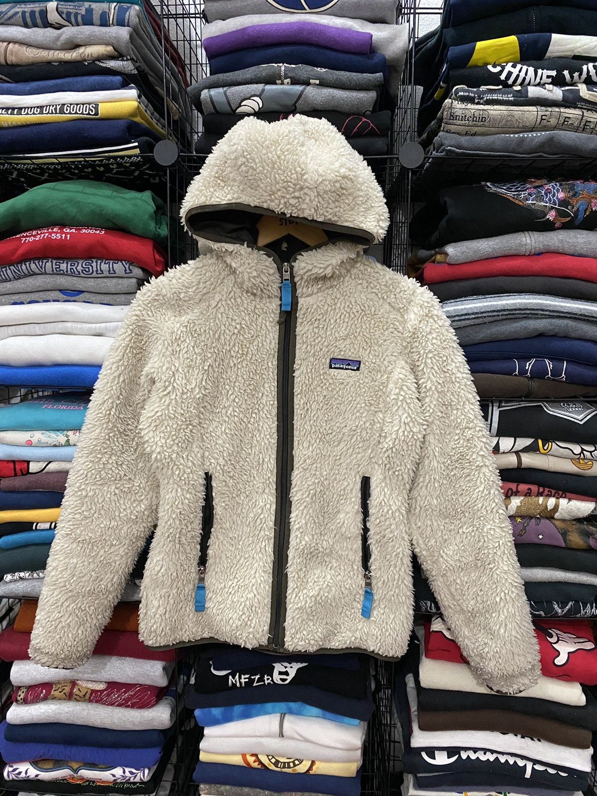 Patagonia PATAGONIA VINTAGE DEEP PILE CREAM HOODIES Size US XS / EU 42 / 0 - 1 Thumbnail
