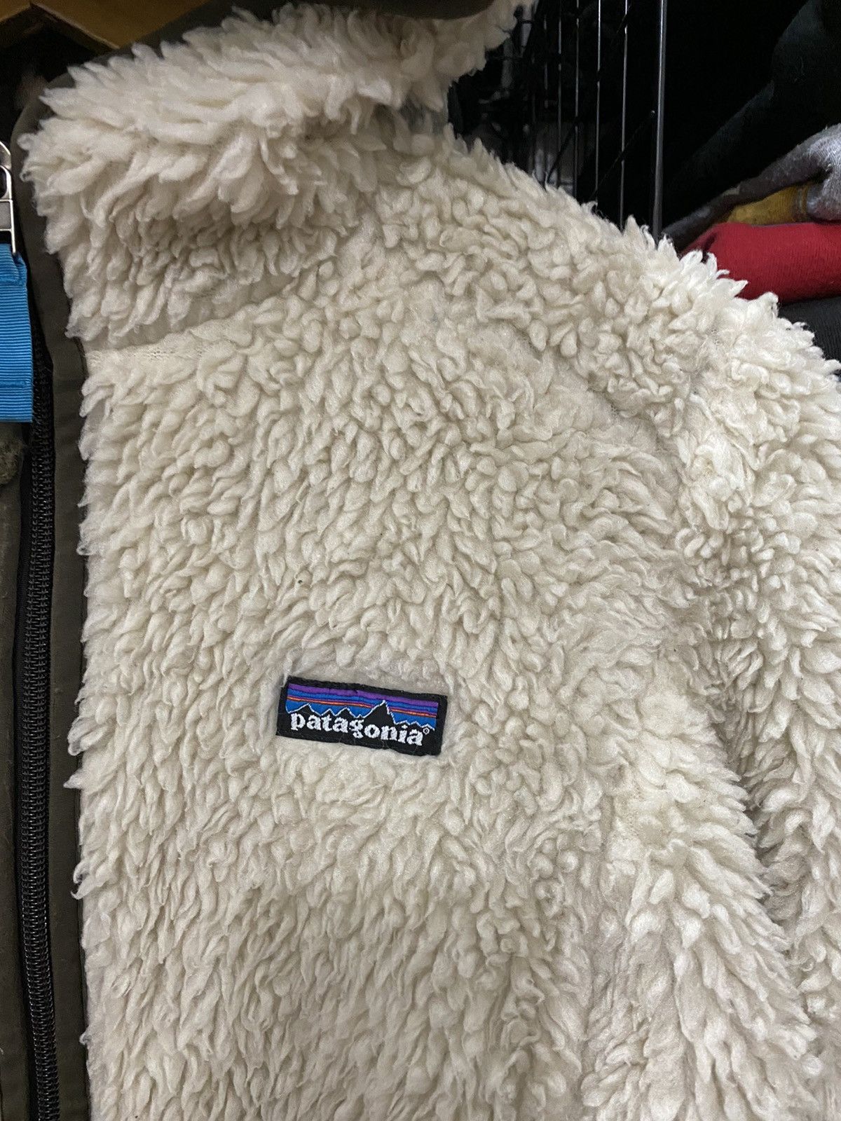 Patagonia PATAGONIA VINTAGE DEEP PILE CREAM HOODIES Size US XS / EU 42 / 0 - 5 Thumbnail