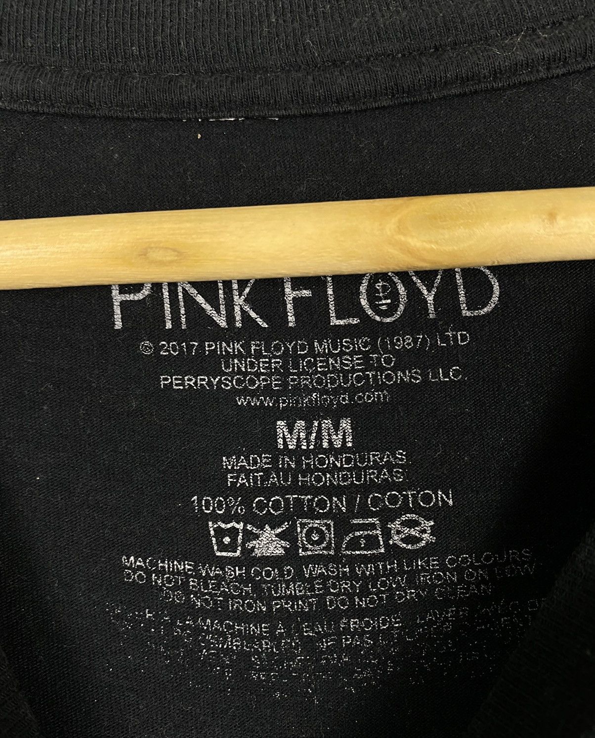 Band Tees Vintage Y2K Pink Floyd Punk Rock Band Tees T Shirts Size US M / EU 48-50 / 2 - 3 Thumbnail