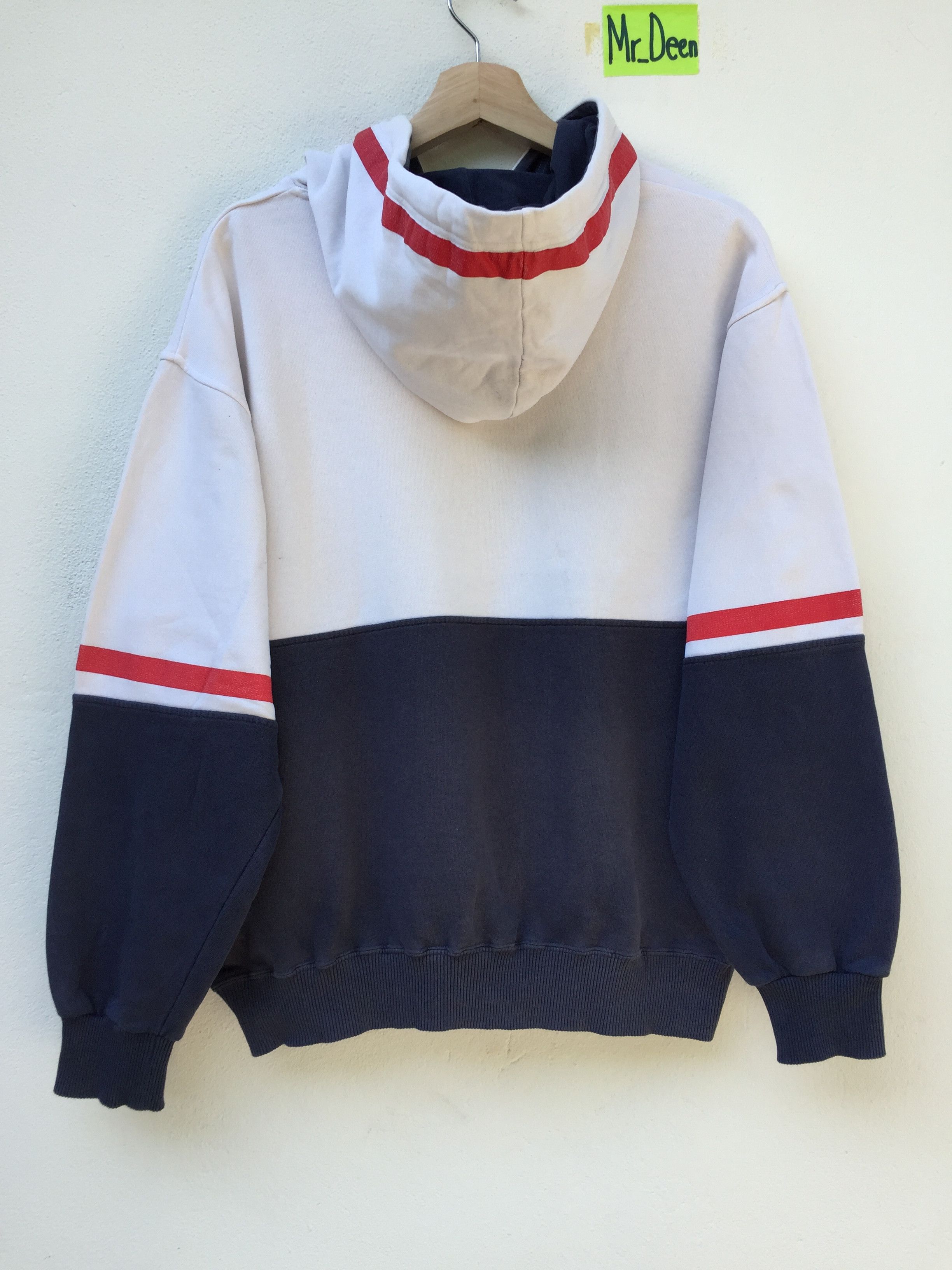 Lacoste Vintage Lacoste Big Logo Hoodie Spelllout Size US XL / EU 56 / 4 - 9 Thumbnail