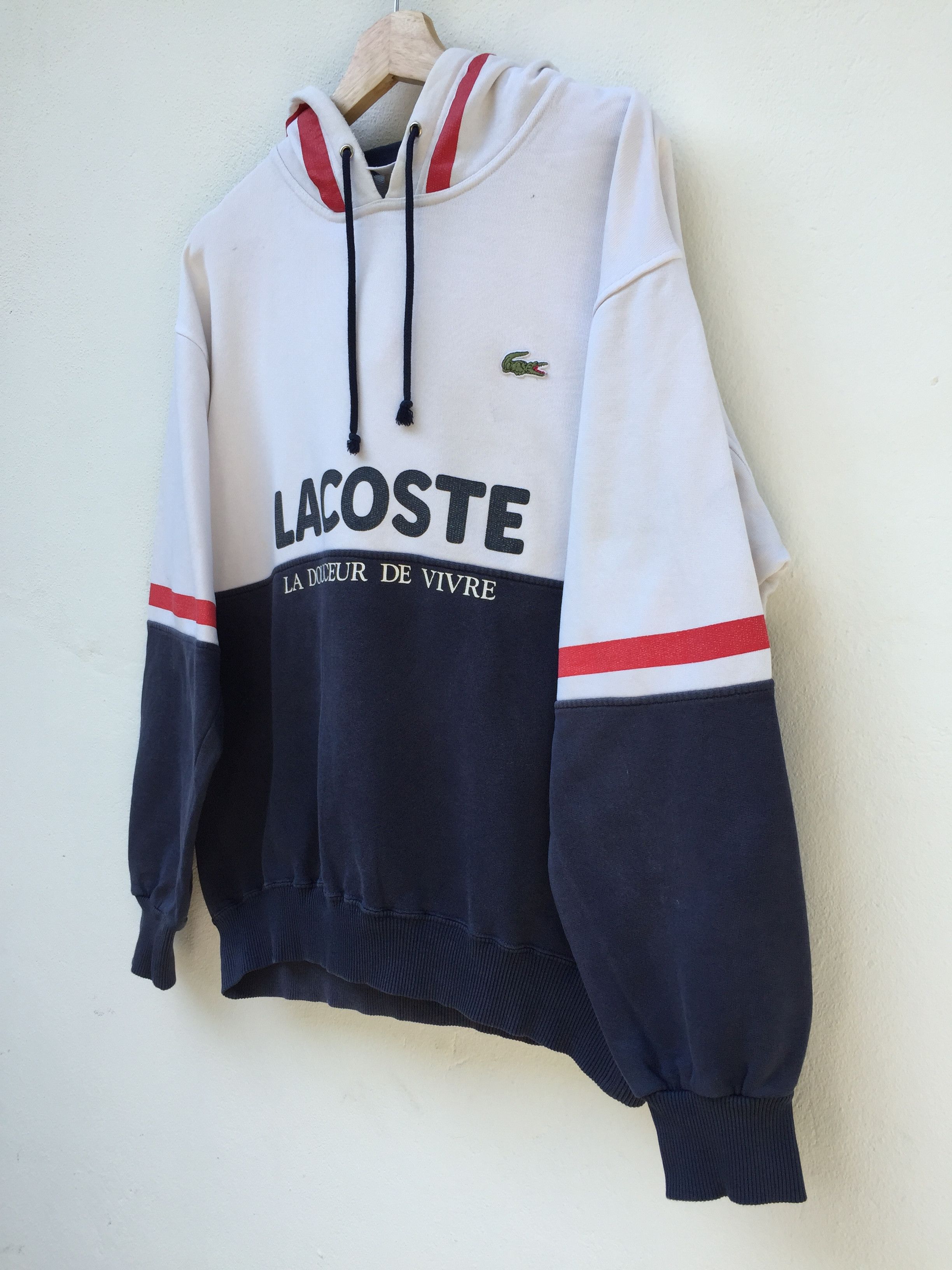Lacoste Vintage Lacoste Big Logo Hoodie Spelllout Size US XL / EU 56 / 4 - 3 Thumbnail