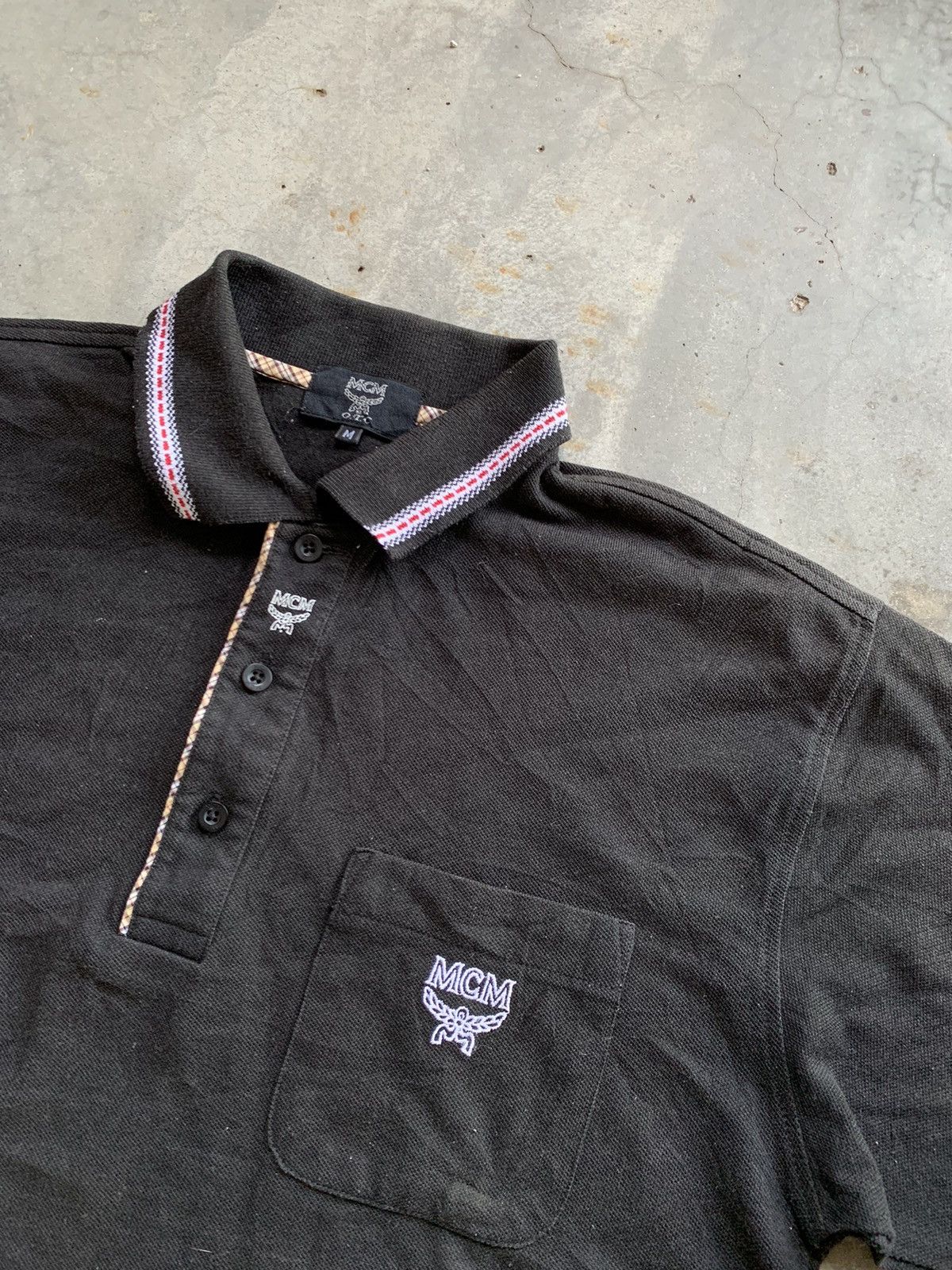 MCM Vintage 90s MCM Centre Embroided Logo Polo Tshirt Size US M / EU 48-50 / 2 - 1 Thumbnail