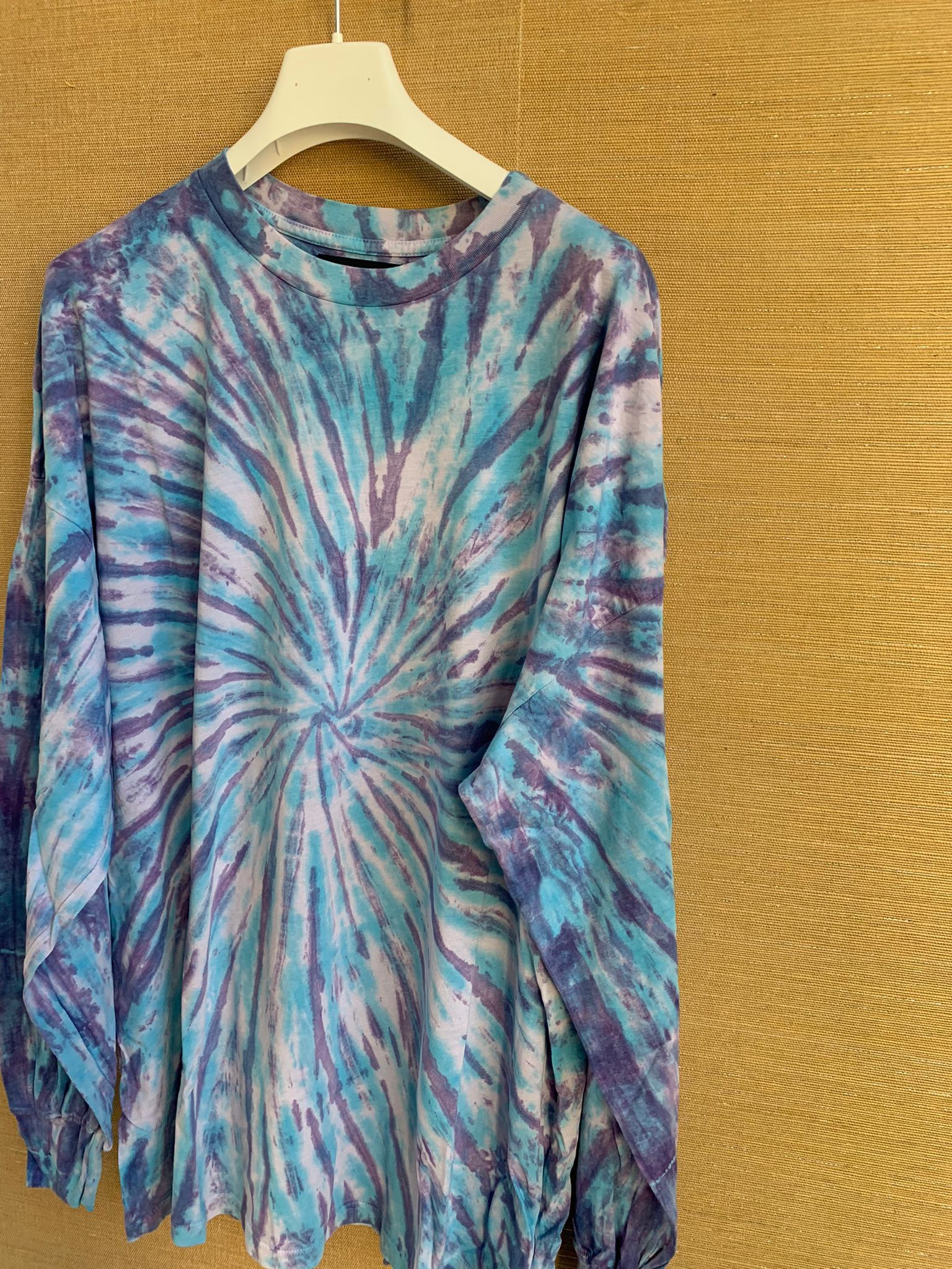 Amiri Oversized Hippie Tie Dye Tee, LS Size US M / EU 48-50 / 2 - 3 Thumbnail