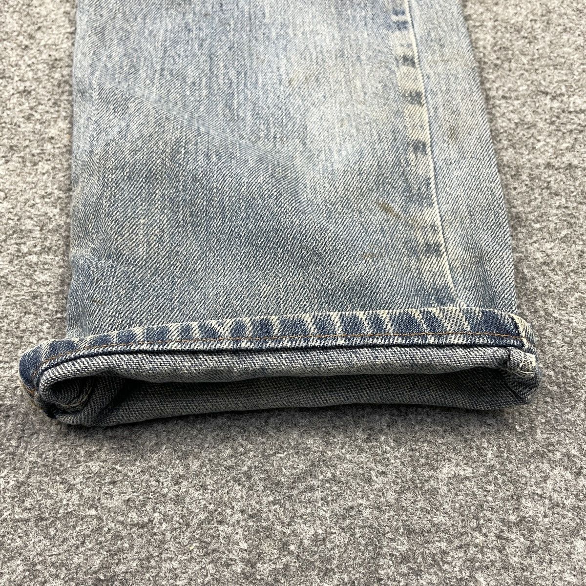 Levi's × Vintage Vintage Levi's 505 Faded Jeans - wc 252 Size US 33 - 5 Thumbnail