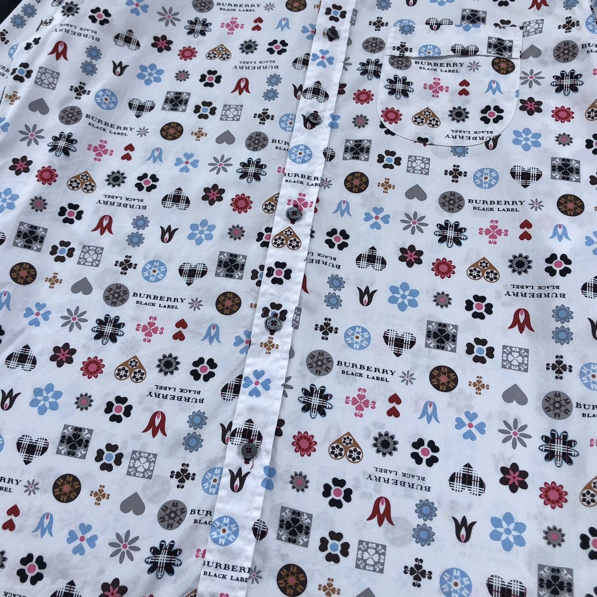 Burberry Burberry BlackLabel Spell Out Over Print Long Sleeve Size US M / EU 48-50 / 2 - 12 Thumbnail