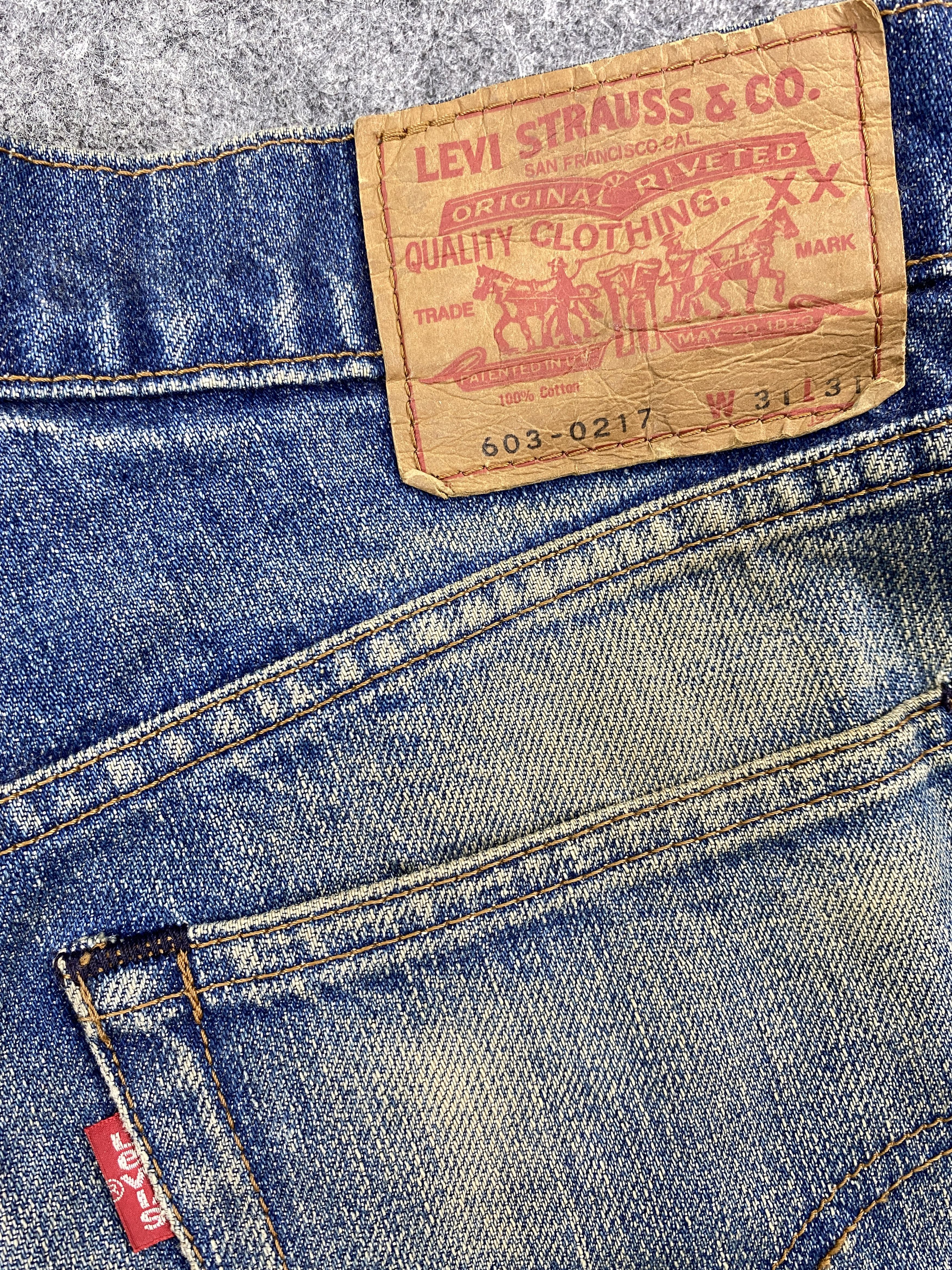 Levi's Blue Distressed Vintage Levi's 603 31x30 Denim -JN1230 Size US 31 - 10 Thumbnail