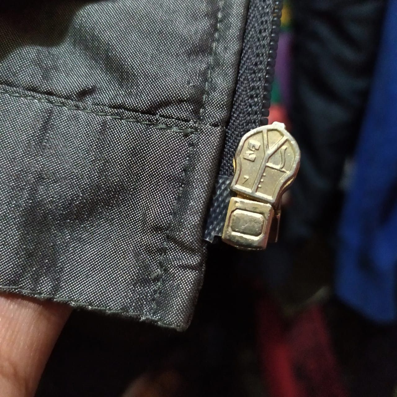 Versace × Versace Jeans Couture × Vintage Vintage 90s Versace Classic Silver Jacket Size US L / EU 52-54 / 3 - 6 Thumbnail