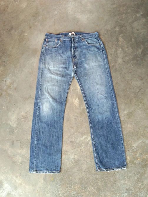 Vintage Vintage Levi's 501 Distressed Jeans 36x34 | Grailed