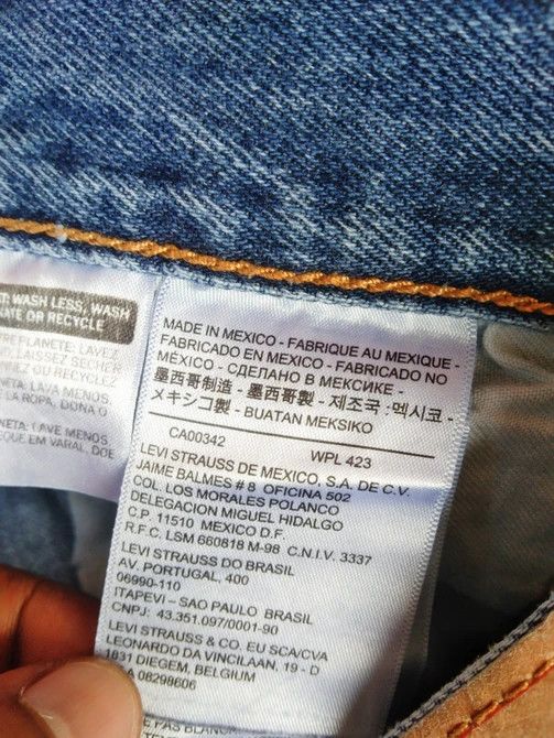 Levi's Vintage Levi's 501 Jeans 36x32 Size US 36 / EU 52 - 8 Thumbnail