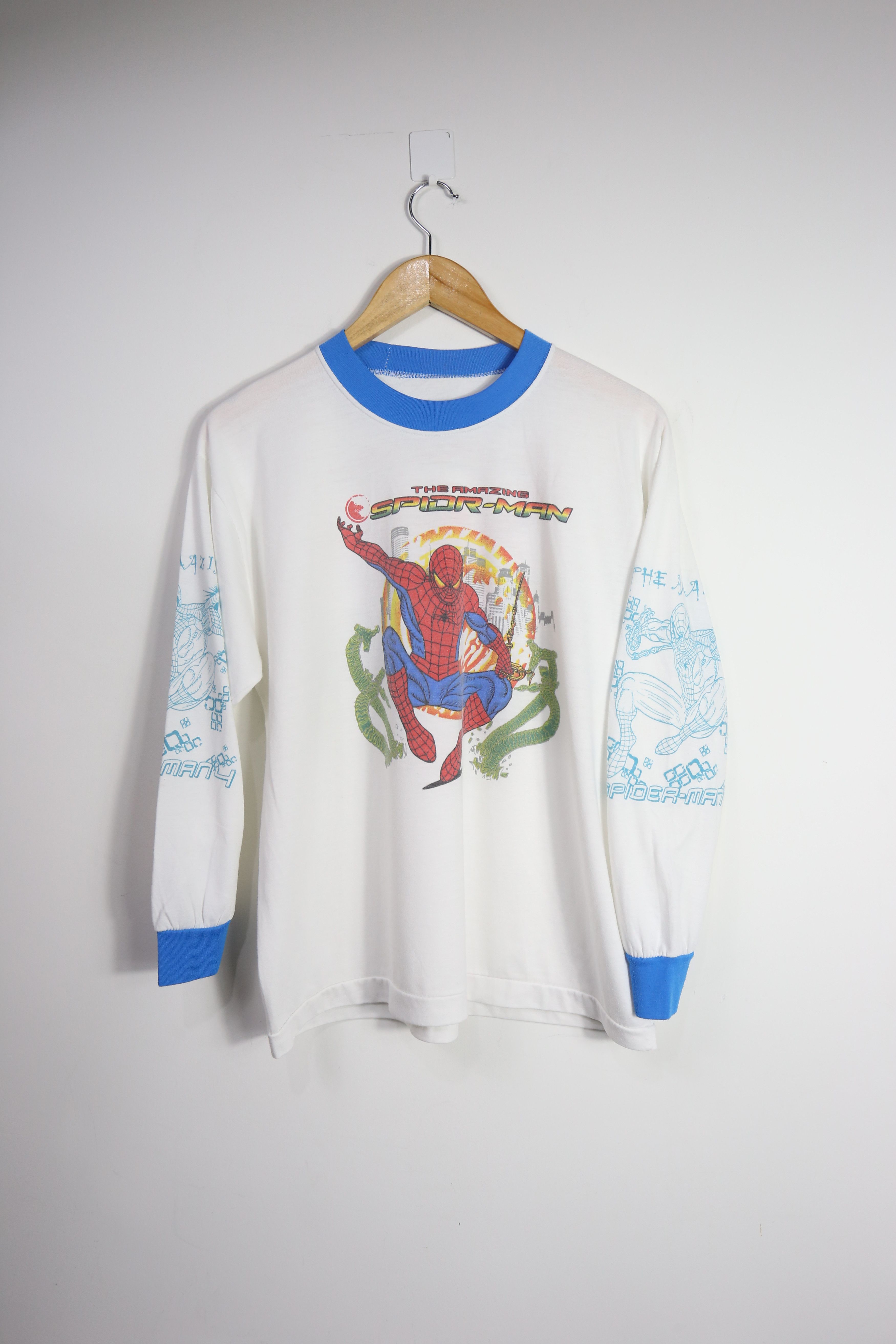 Vintage 90s The Amazing Spider Man Marvel Comics Kids tees
