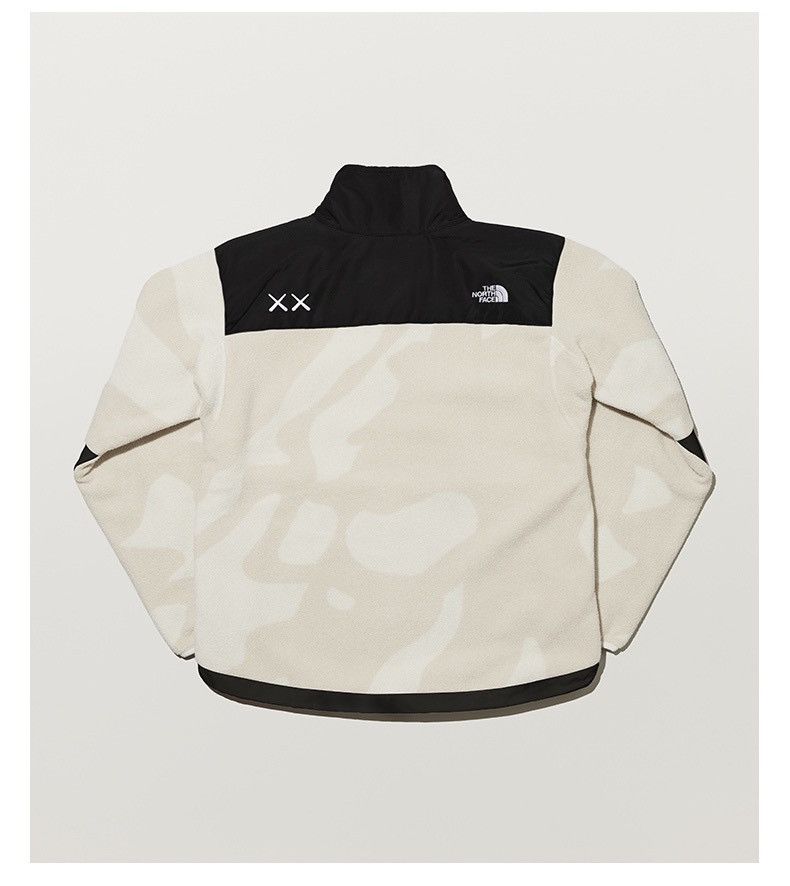 Kaws × The North Face XX KAWS Retro 1995 Denali Jacket Size US M / EU 48-50 / 2 - 8 Thumbnail