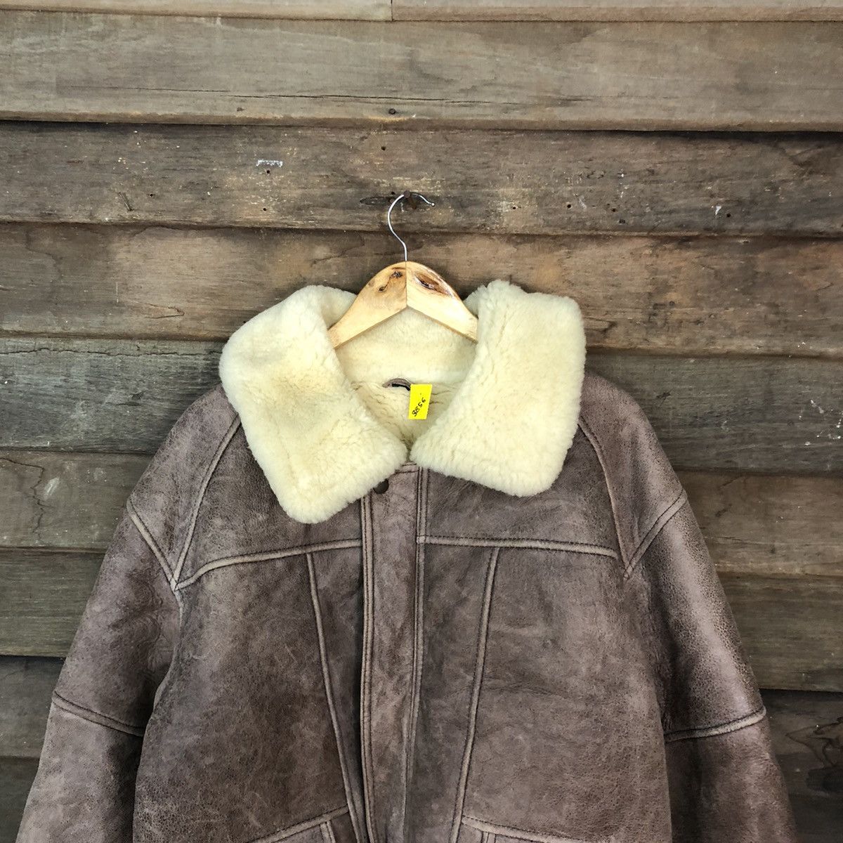 Vintage DL Japan vintage Brown Leather Jacket winter season #3856 Size US L / EU 52-54 / 3 - 2 Thumbnail