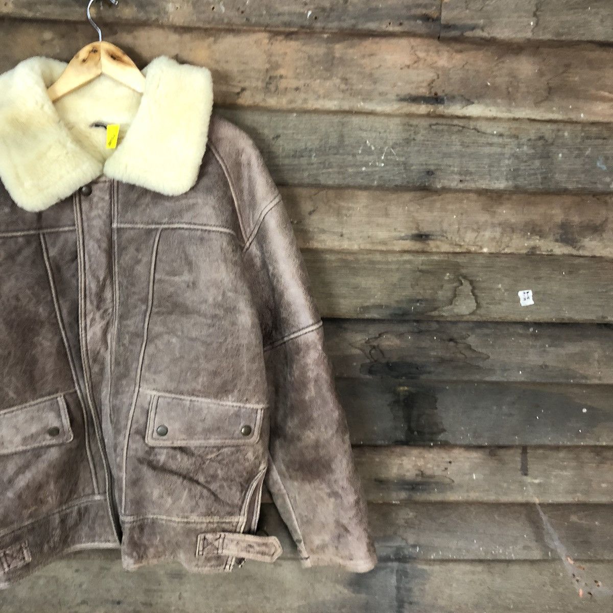 Vintage DL Japan vintage Brown Leather Jacket winter season #3856 Size US L / EU 52-54 / 3 - 5 Thumbnail