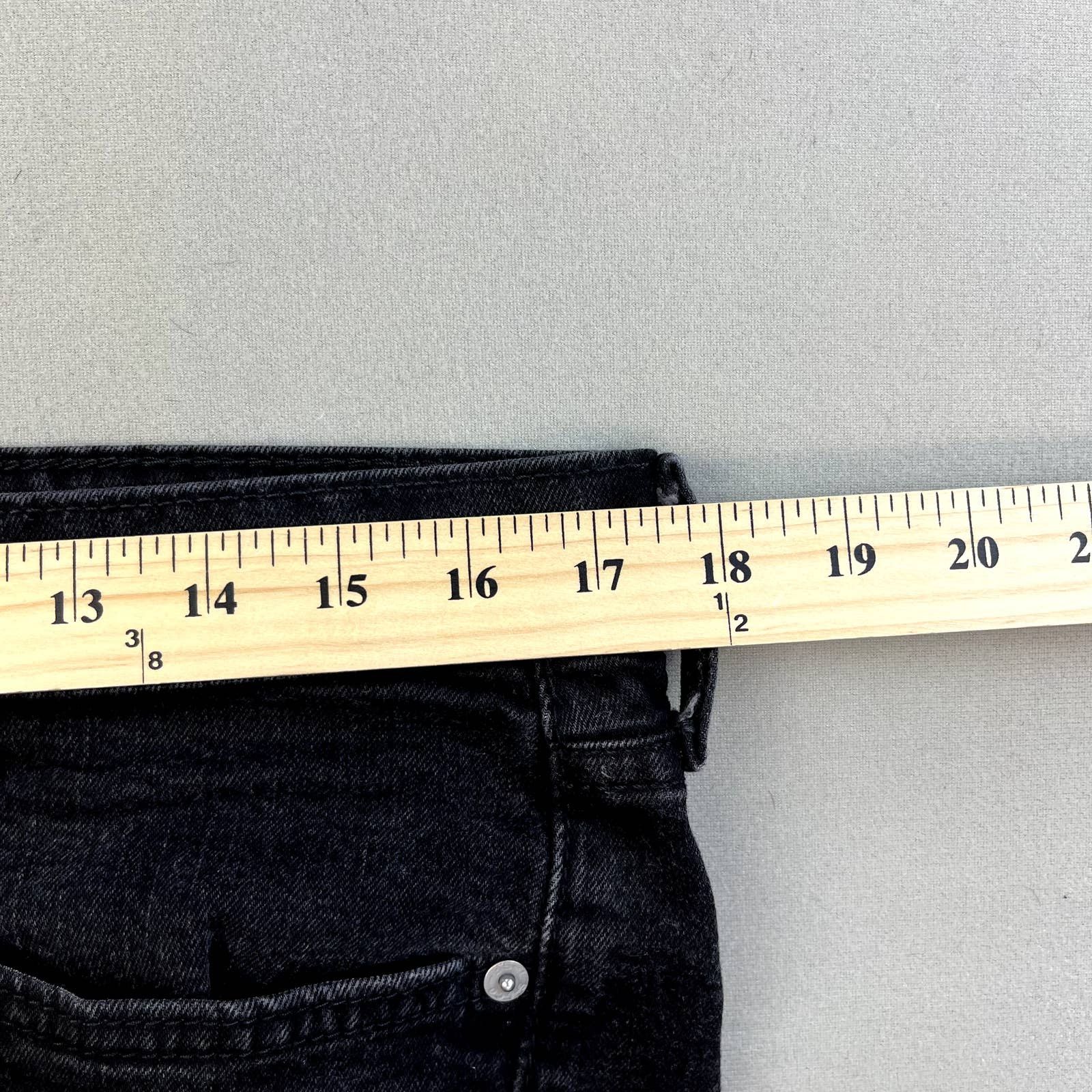 Levi's Levis 514 Jeans Mens 36x30 Black Denim Straight Leg Charcoal Size US 36 / EU 52 - 9 Thumbnail