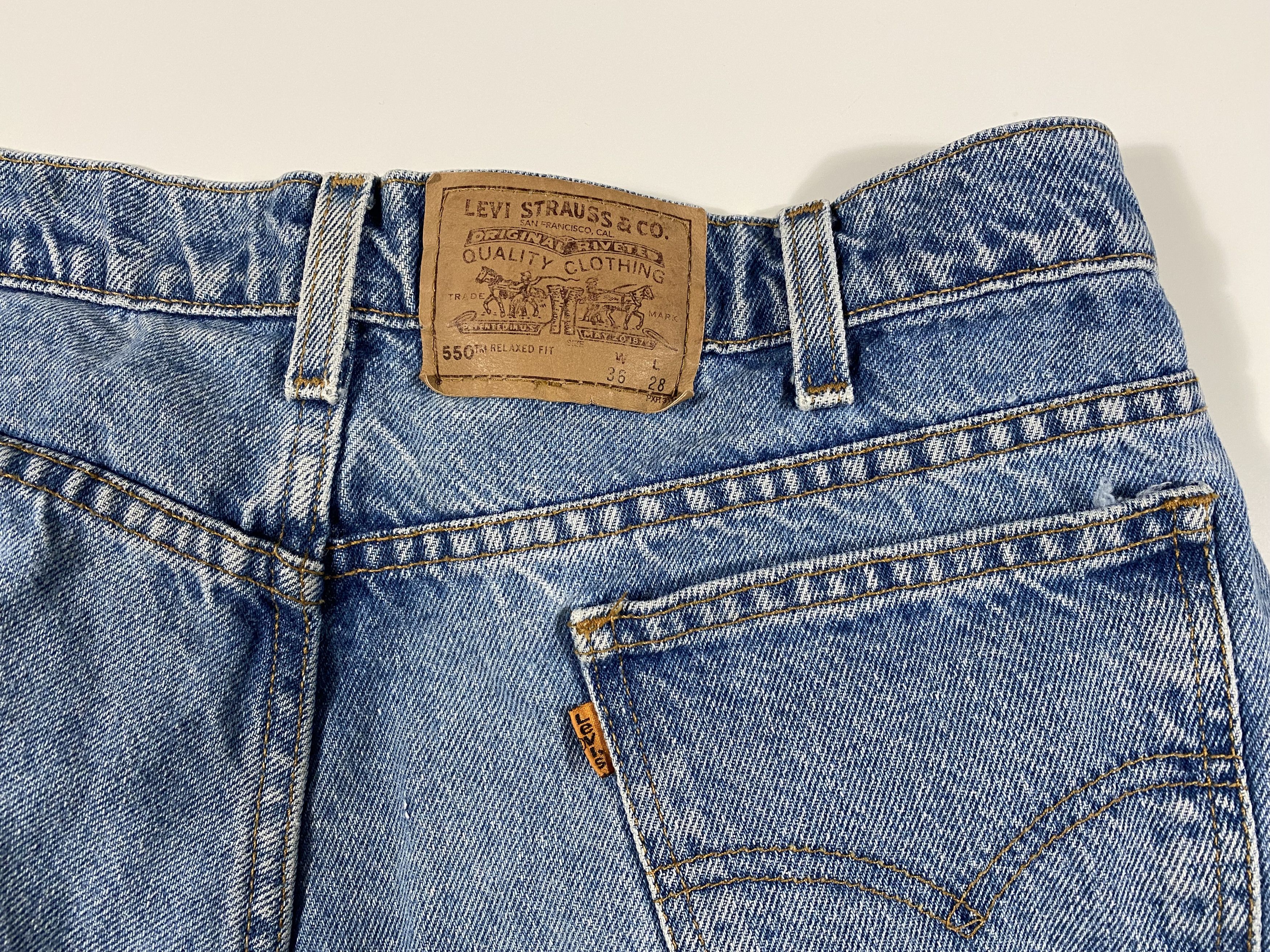 Levi's 1995 Levi's orange tab light wash Husky cropped jeans 33x25 Size US 33 - 5 Thumbnail