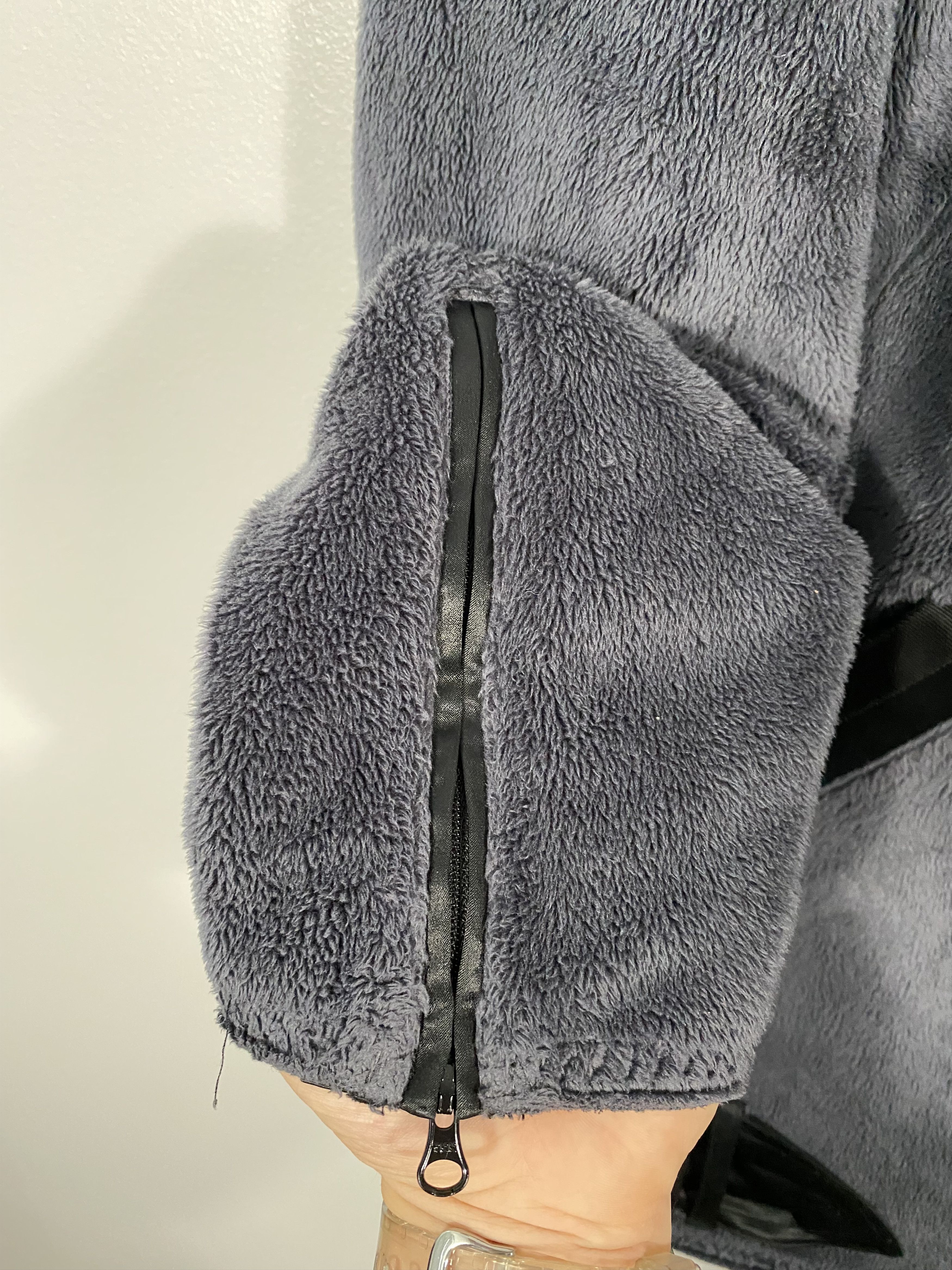 Lululemon Lululemon Asymmetric Zipper Fur Jacket Size US M / EU 48-50 / 2 - 5 Thumbnail