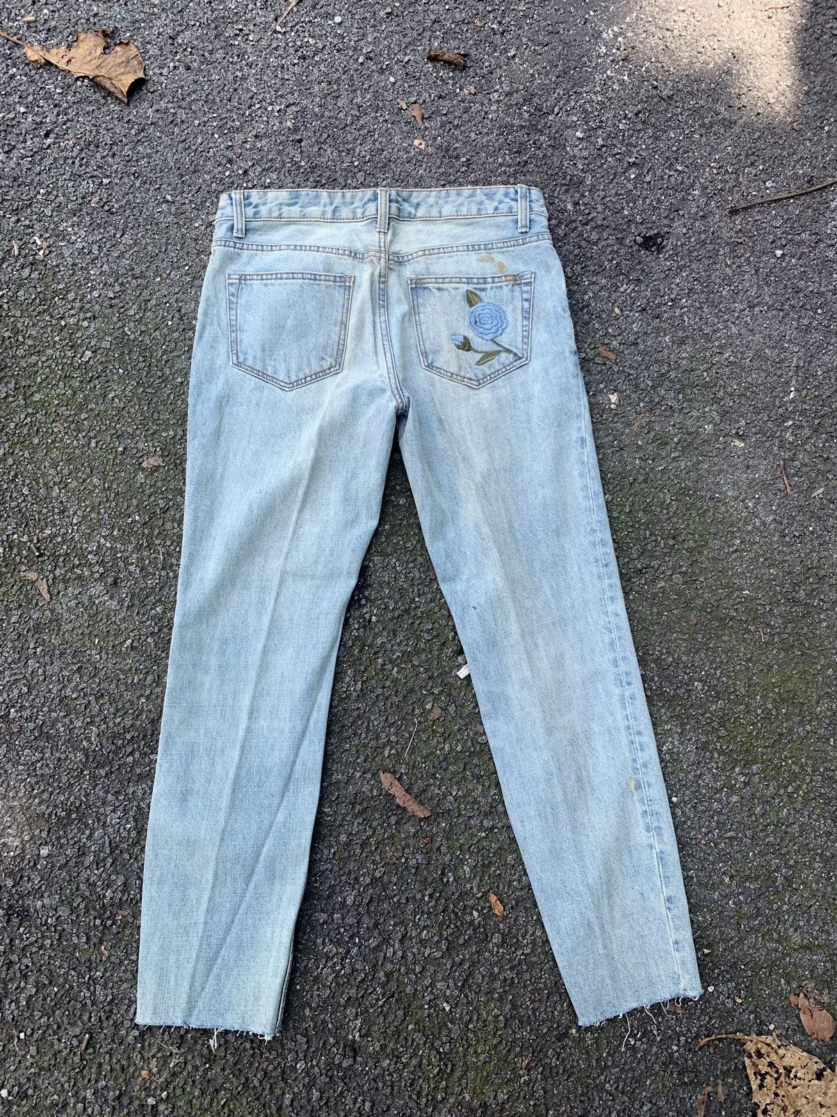 Designer × Japanese Brand × Vintage Designer Flower Spellout Style Logo Jeans Size US 32 / EU 48 - 5 Thumbnail