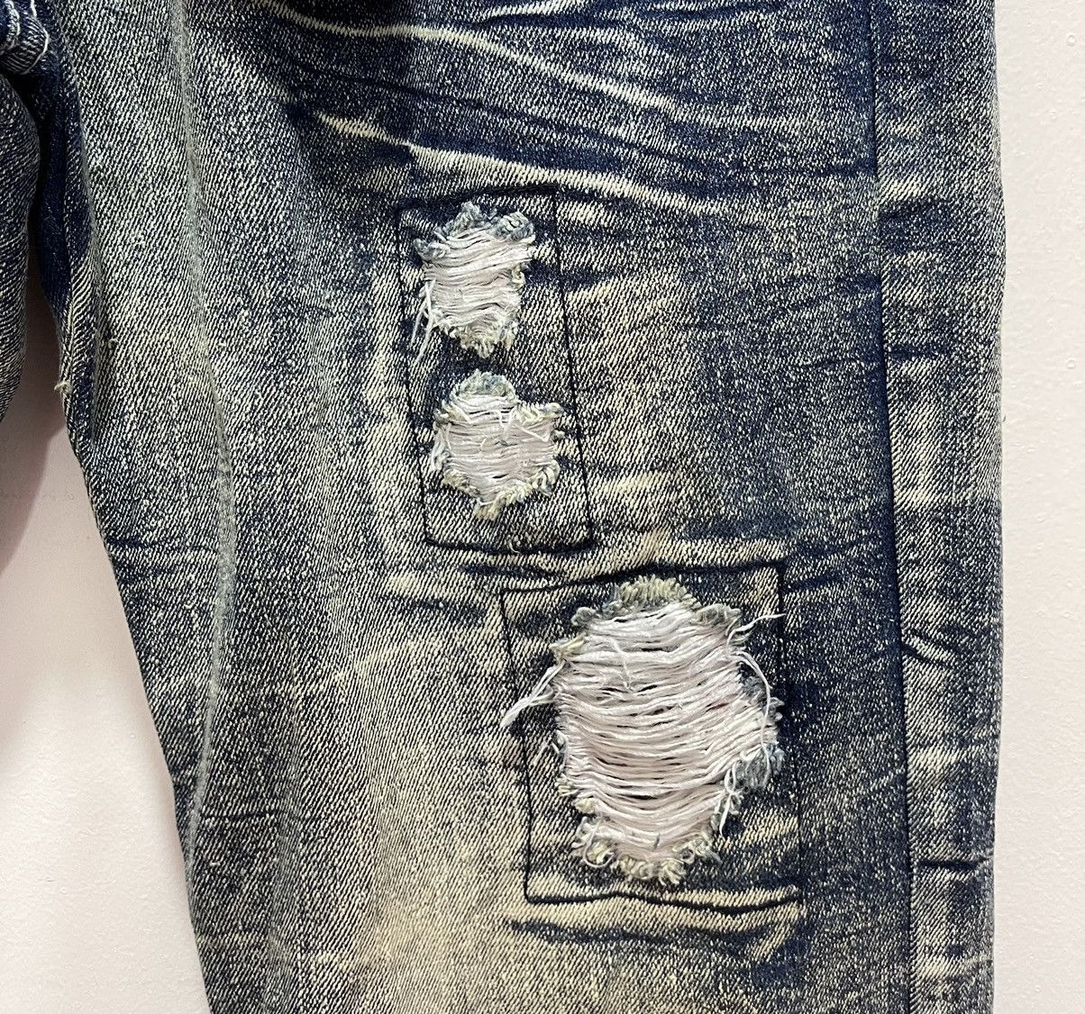Japanese Brand VINTAGE DOUBLE WAIST RIPPED PATCHWORK STYLE DISTRESSED JEANS Size US 32 / EU 48 - 5 Thumbnail