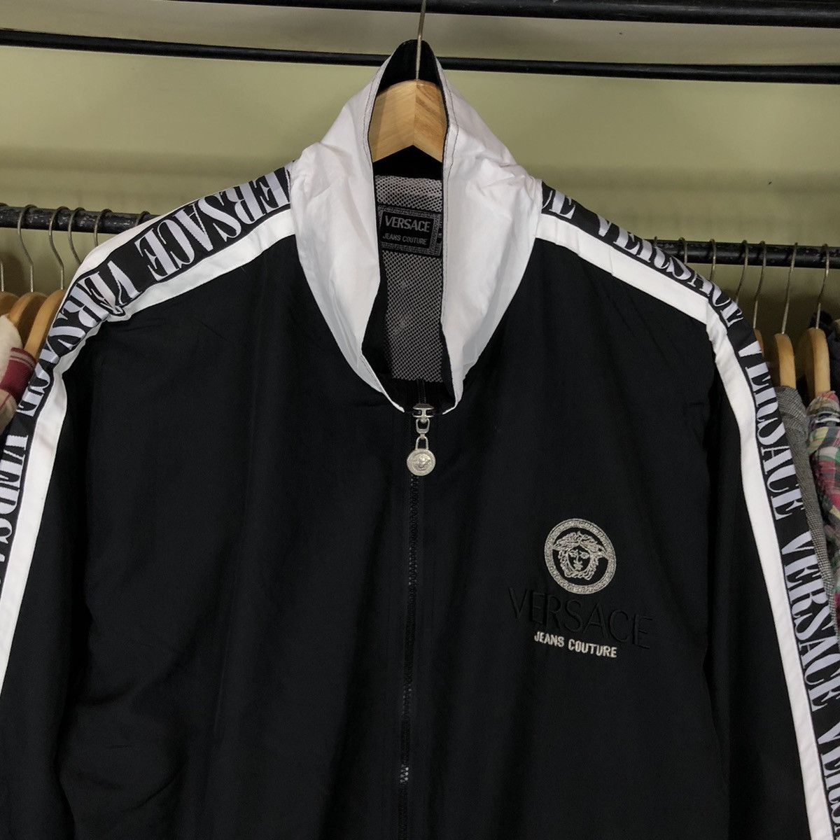 Versace Jeans Couture × Vintage Vintage 90s Versace Nylon Jacket Big Logo Spell Out Size US L / EU 52-54 / 3 - 4 Thumbnail