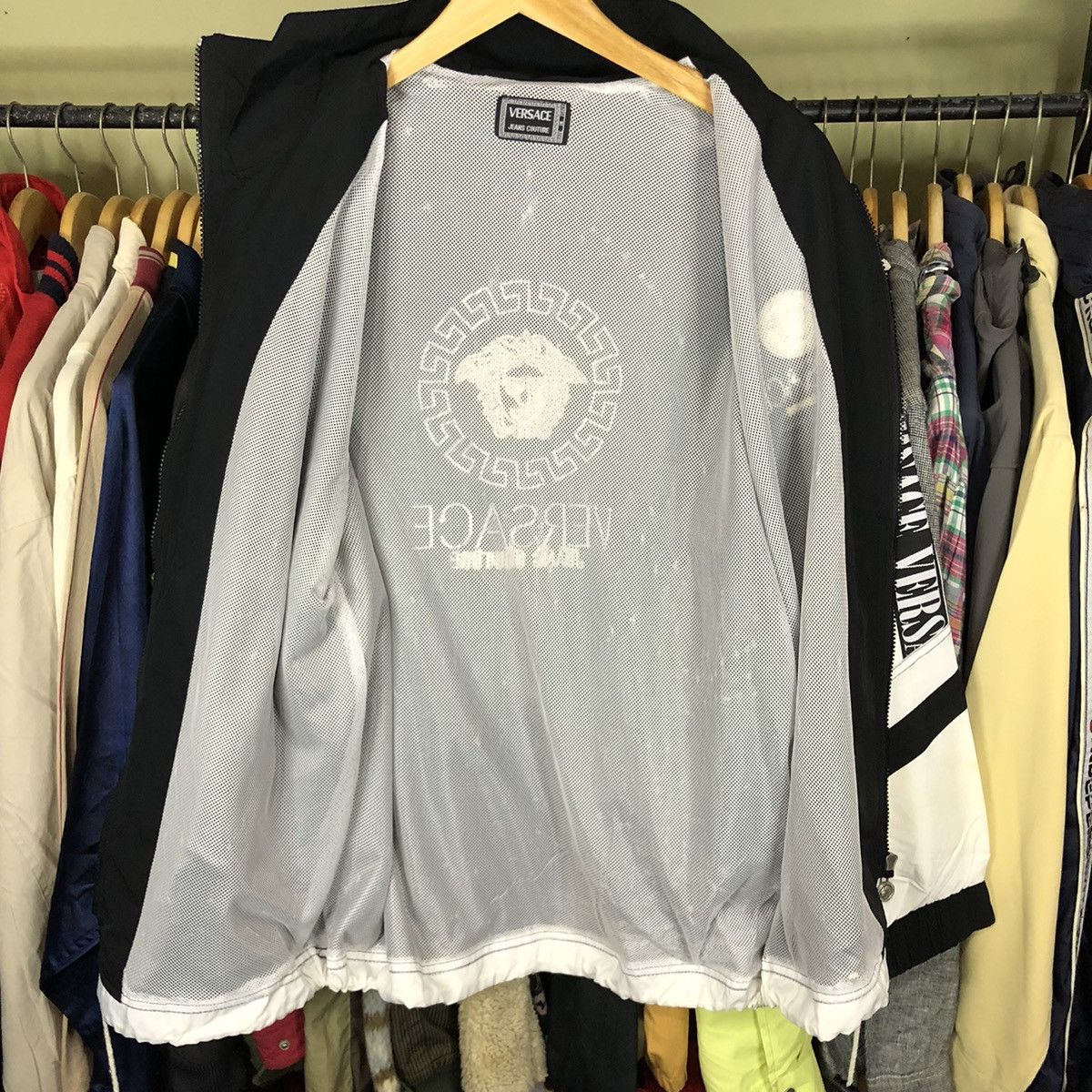 Versace Jeans Couture × Vintage Vintage 90s Versace Nylon Jacket Big Logo Spell Out Size US L / EU 52-54 / 3 - 3 Thumbnail