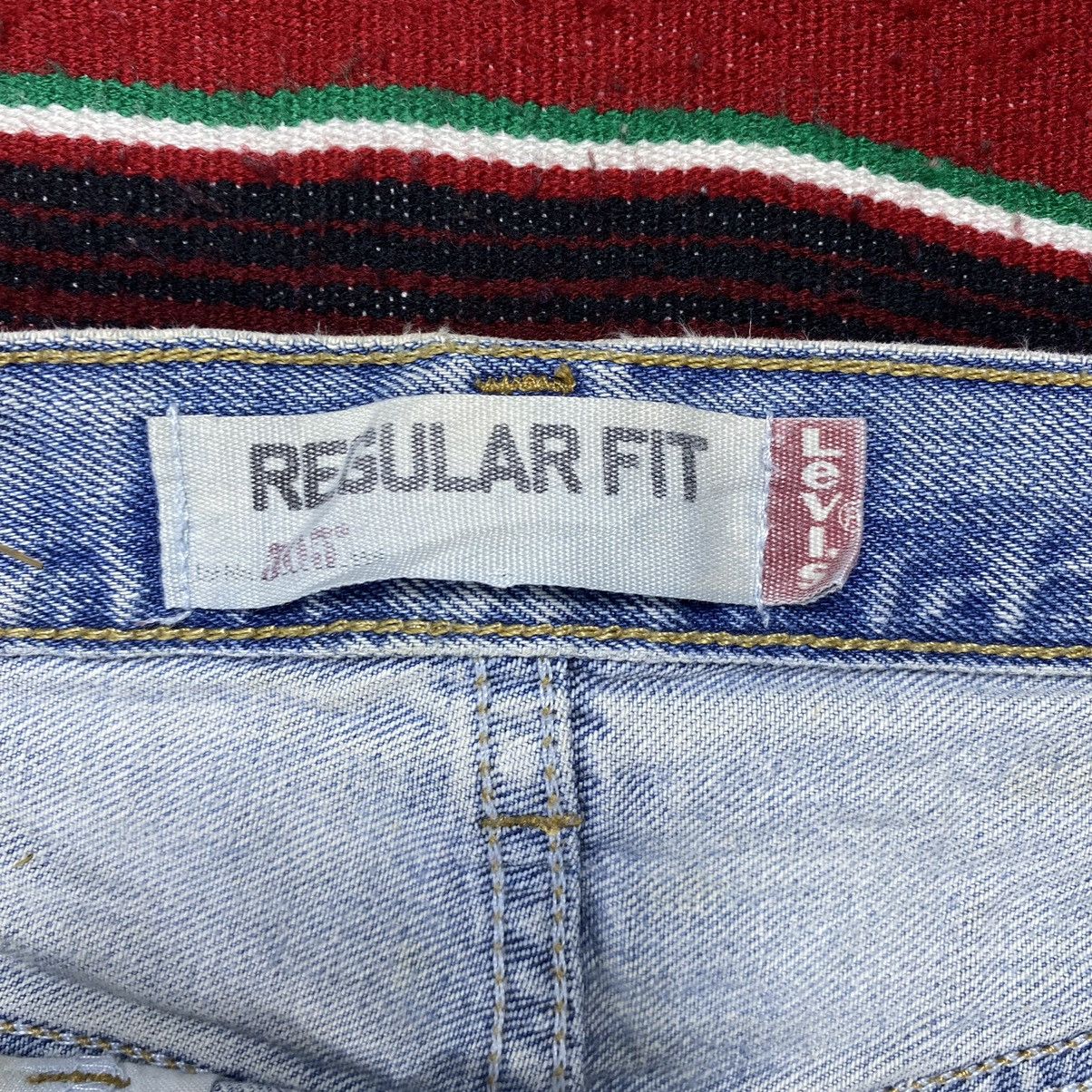 Levi's 🔥🔥Vintage Levi’s 505 Light Washed Distressed Denim Size US 34 / EU 50 - 5 Thumbnail