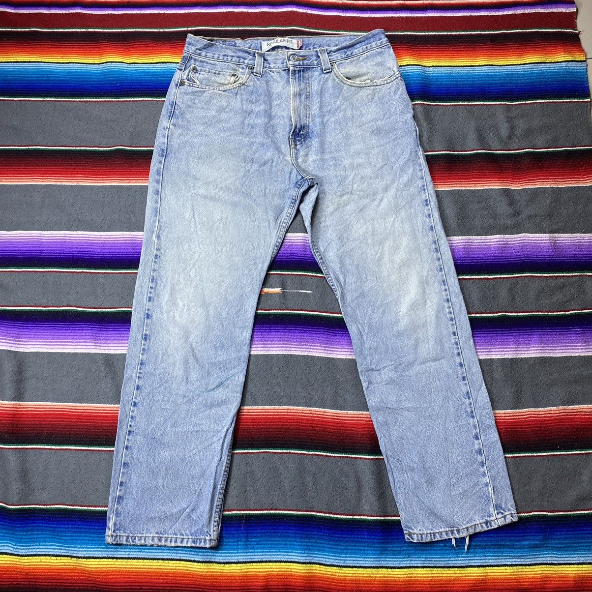 Levi's 🔥🔥Vintage Levi’s 505 Light Washed Distressed Denim Size US 34 / EU 50 - 1 Thumbnail