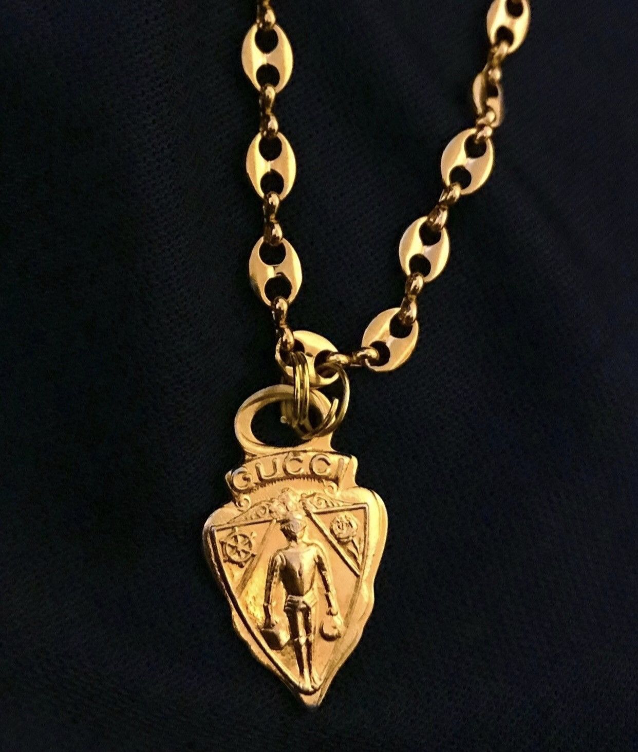 Gucci RARE GUCCI 90s VINTAGE CHARM GOLD CHAIN NECKLACE | Grailed