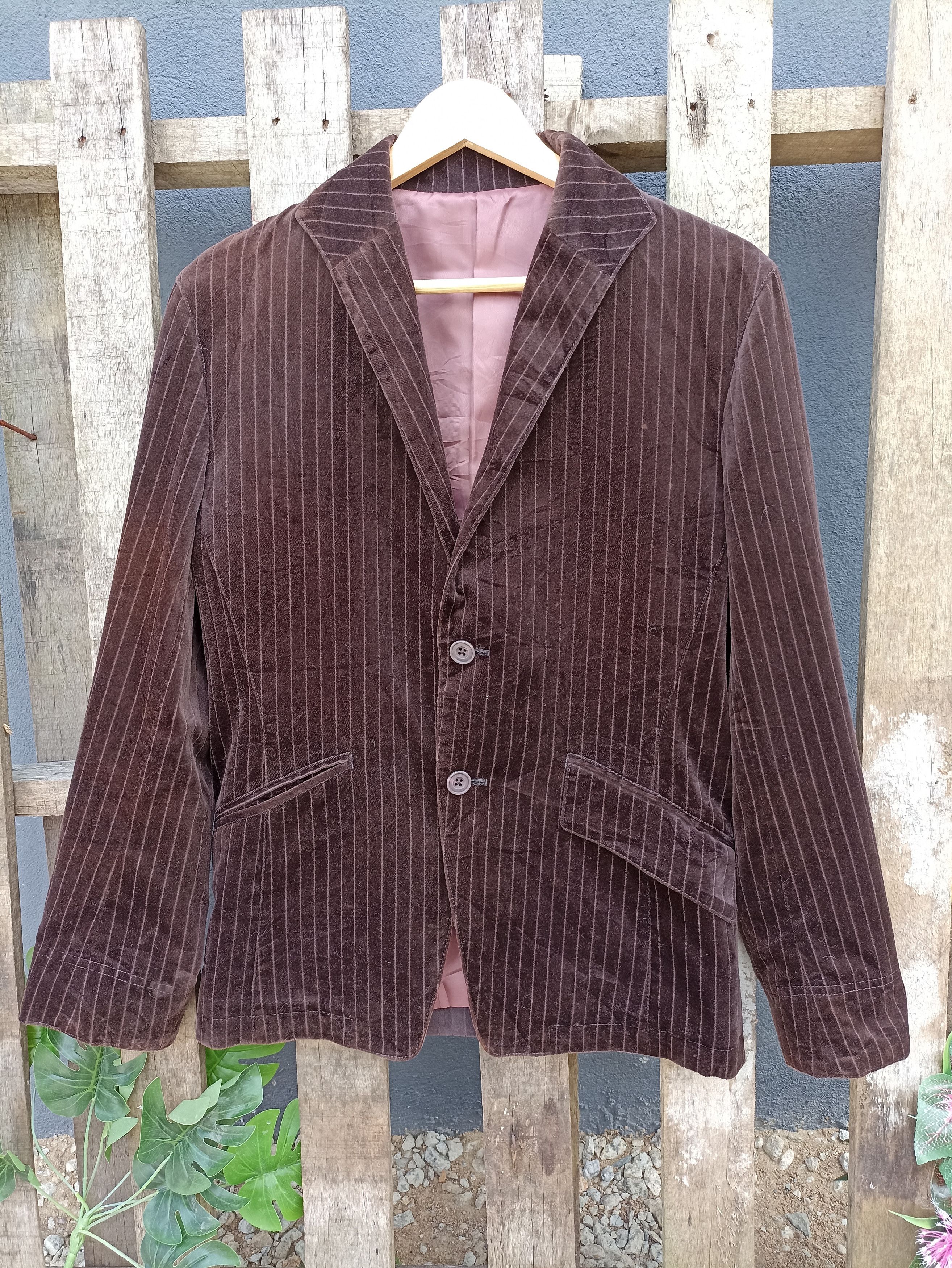 Japanese Brand × Takeo Kikuchi × Vintage Takeo kikuchi valvet blazer Size US M / EU 48-50 / 2 - 1 Thumbnail