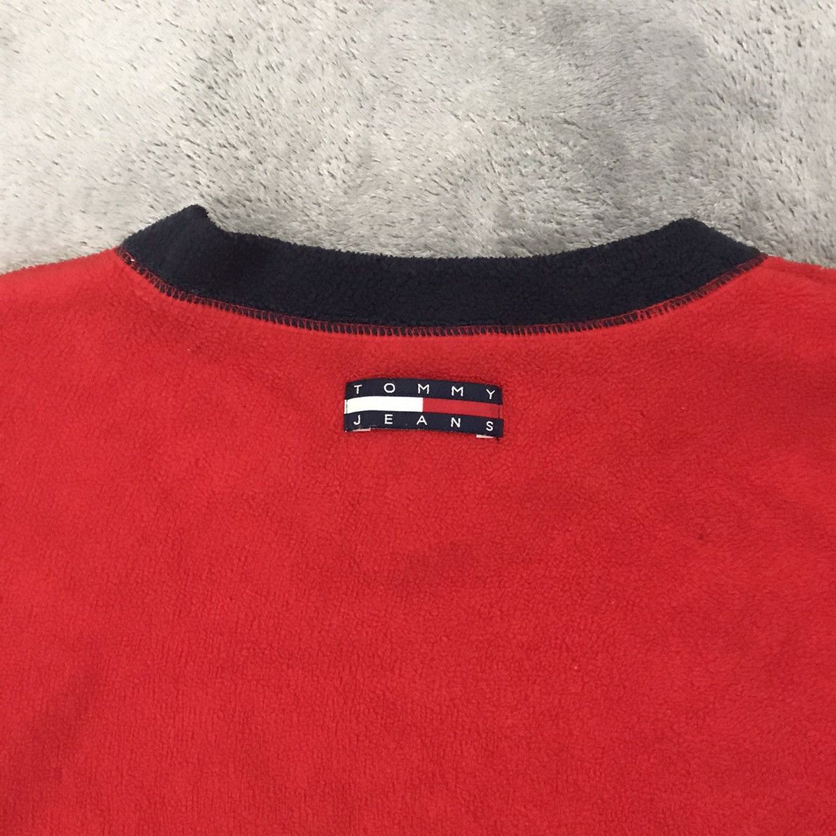 Tommy Hilfiger × Vintage Vintage Tommy Hilfiger Sweater Size US L / EU 52-54 / 3 - 5 Thumbnail