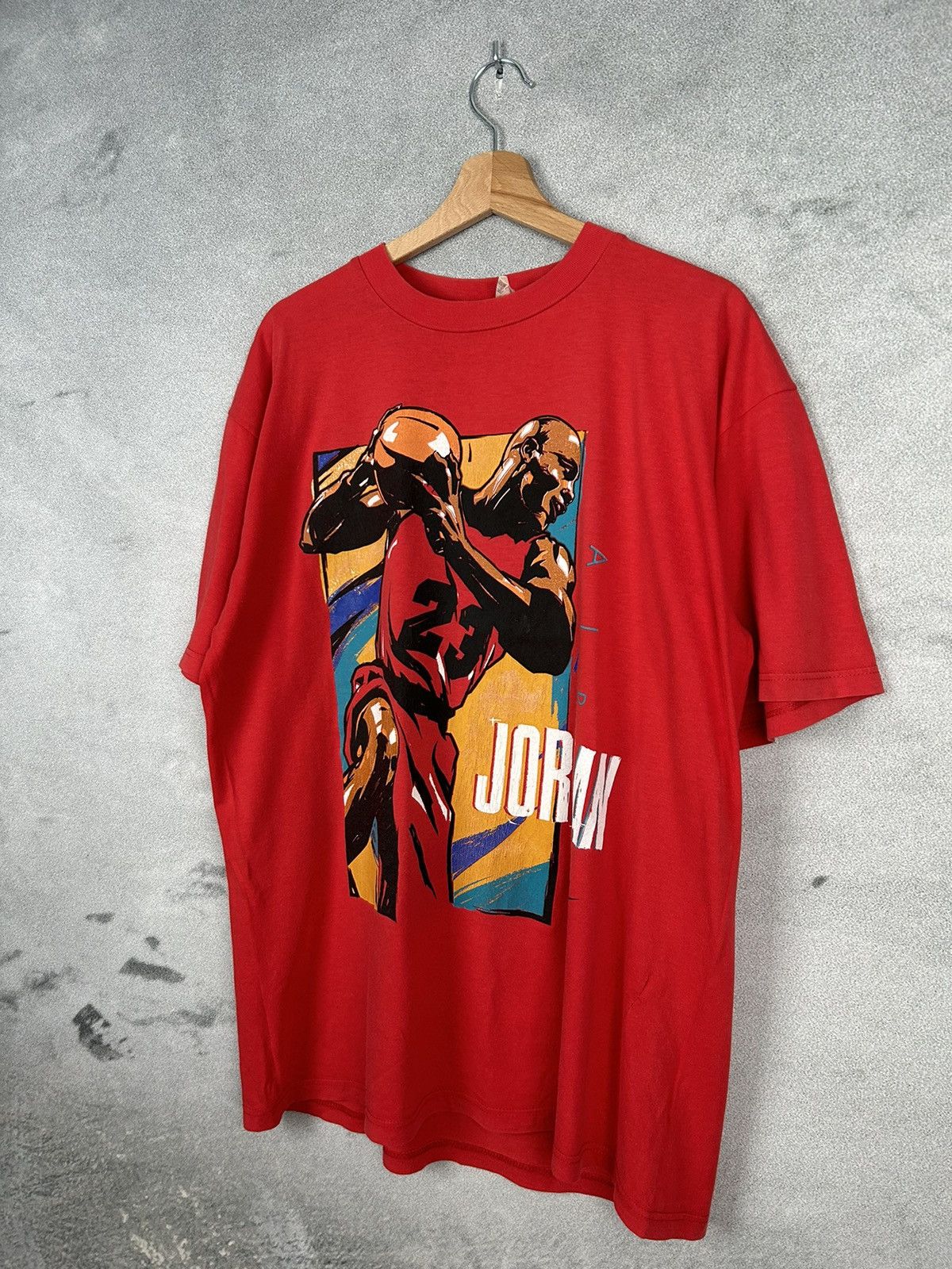 Jordan Brand Vintage 90s Nike Air Jordan Grey Tag Rare Graphic Tee Size US XL / EU 56 / 4 - 2 Thumbnail