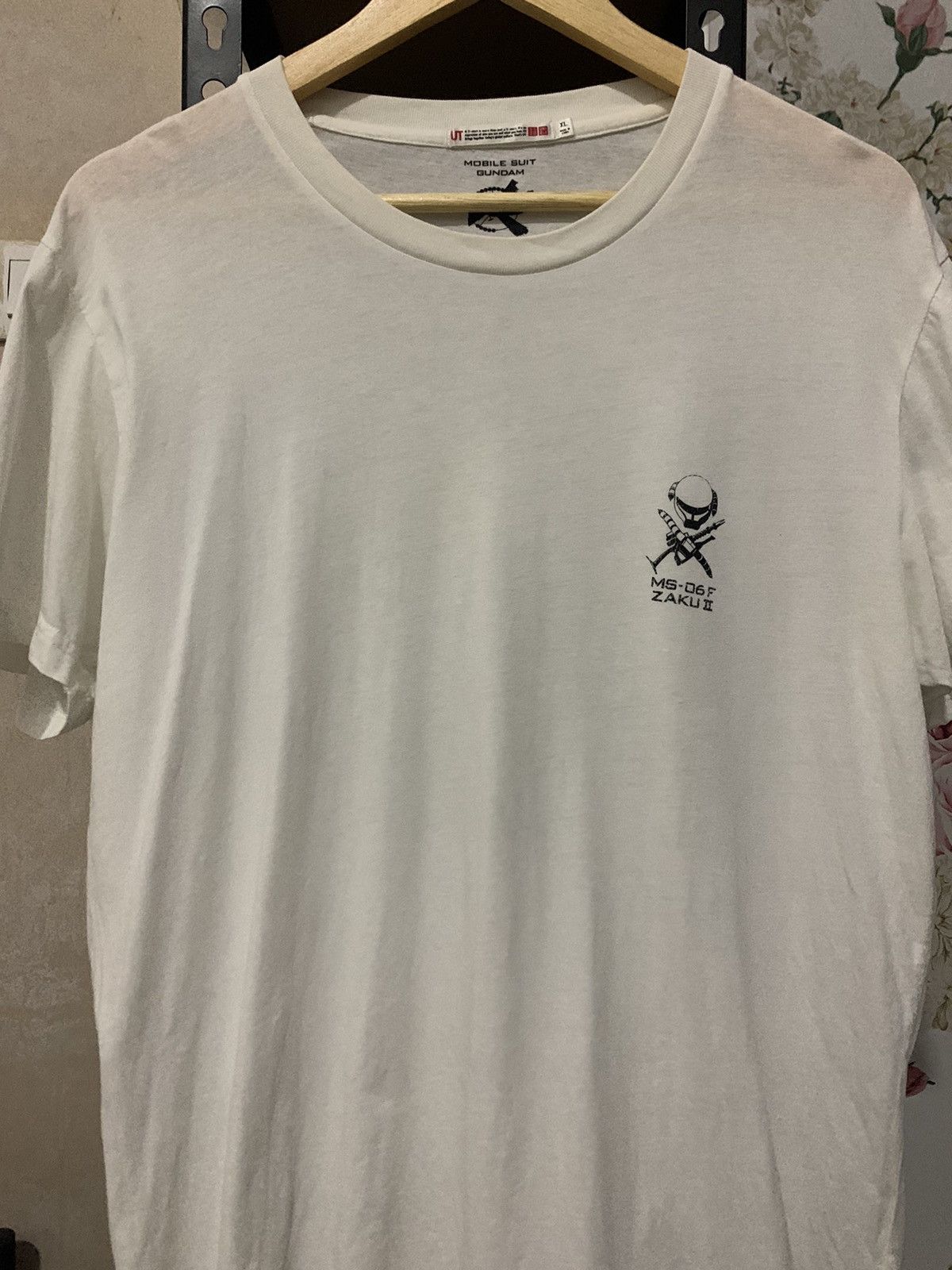 Anime × Japanese Brand × Vintage VINTAGE GUNDAM RX-78-2 & ZAKU II ANIME MANGA SHIRT Size US XL / EU 56 / 4 - 3 Thumbnail