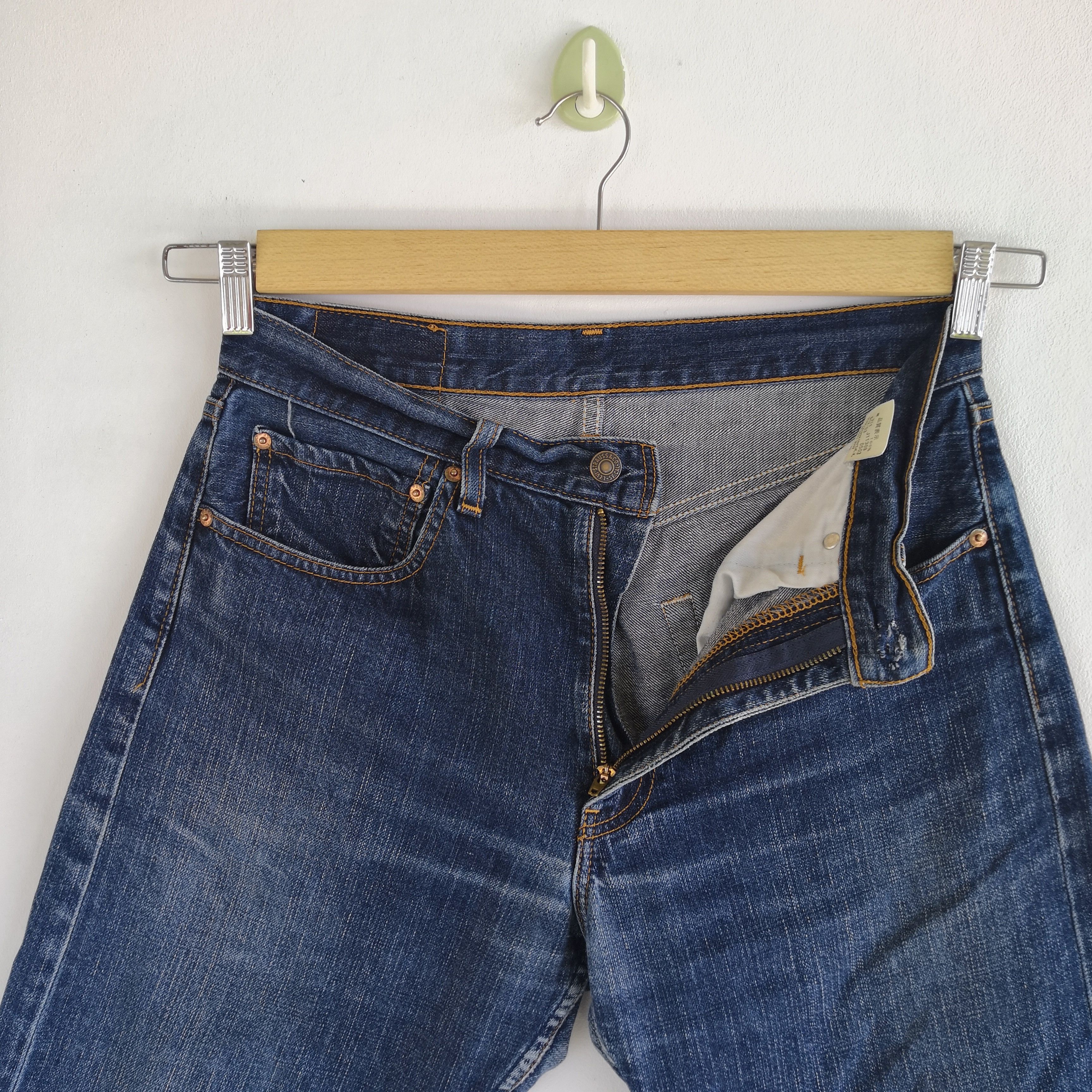 Levi's Vintage Levis Baggy Jeans Blue Wash Levi's Denim Pants Size US 30 / EU 46 - 9 Thumbnail