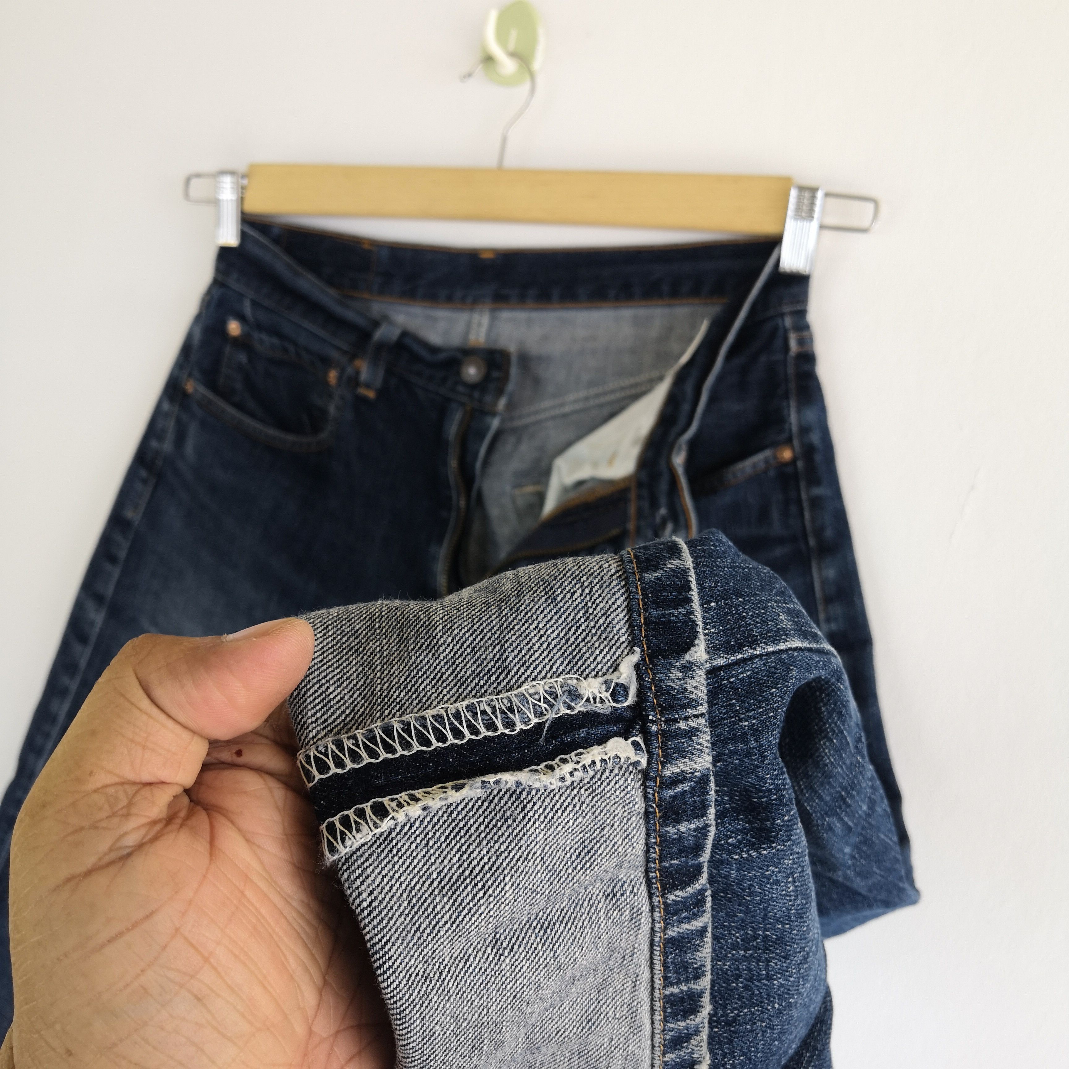 Levi's Vintage Levis Baggy Jeans Blue Wash Levi's Denim Pants Size US 30 / EU 46 - 11 Thumbnail