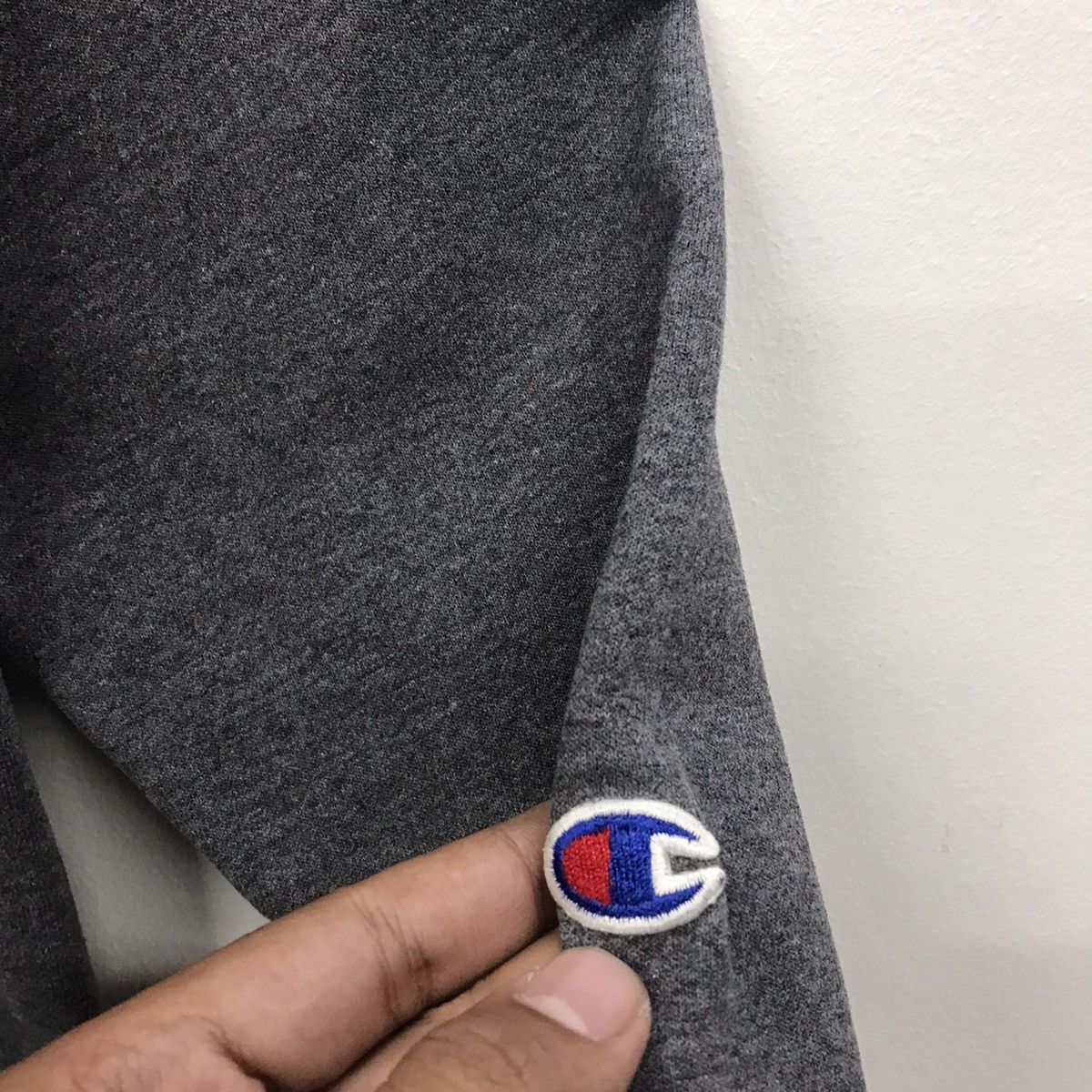 Champion × Vintage *Rare!! Vintage Champion Hoodie Sweatshirt Size US L / EU 52-54 / 3 - 8 Thumbnail
